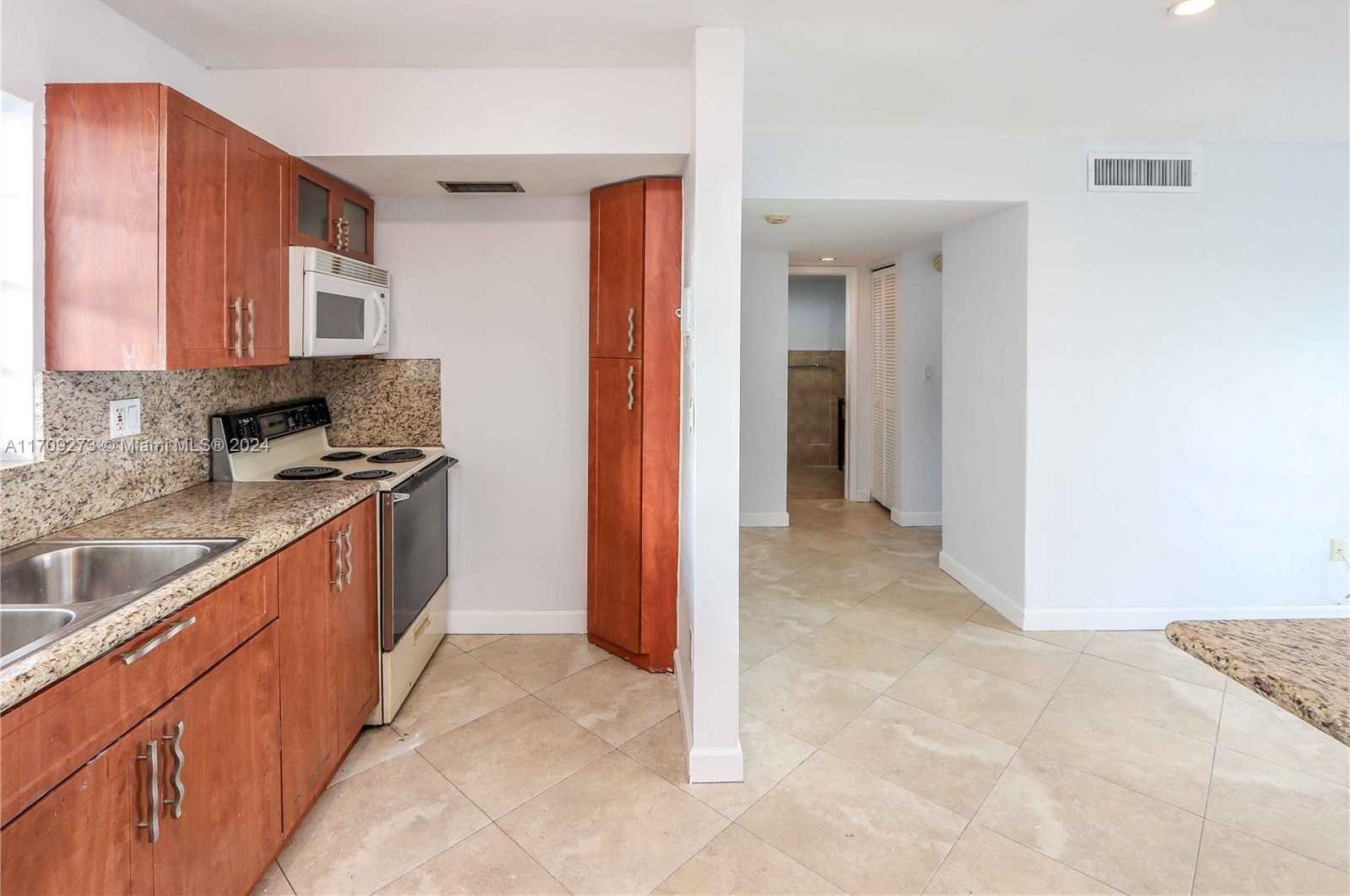 Small Image of 7410 SOUTH WEST 82ND ST #K405, Miami Number 16