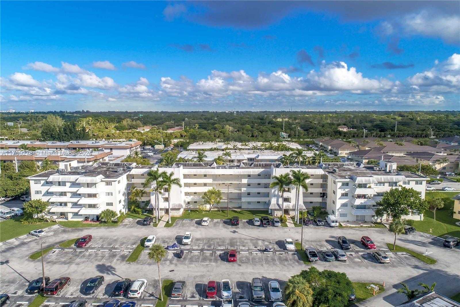 Small Image of 7410 SOUTH WEST 82ND ST #K405, Miami Number 2