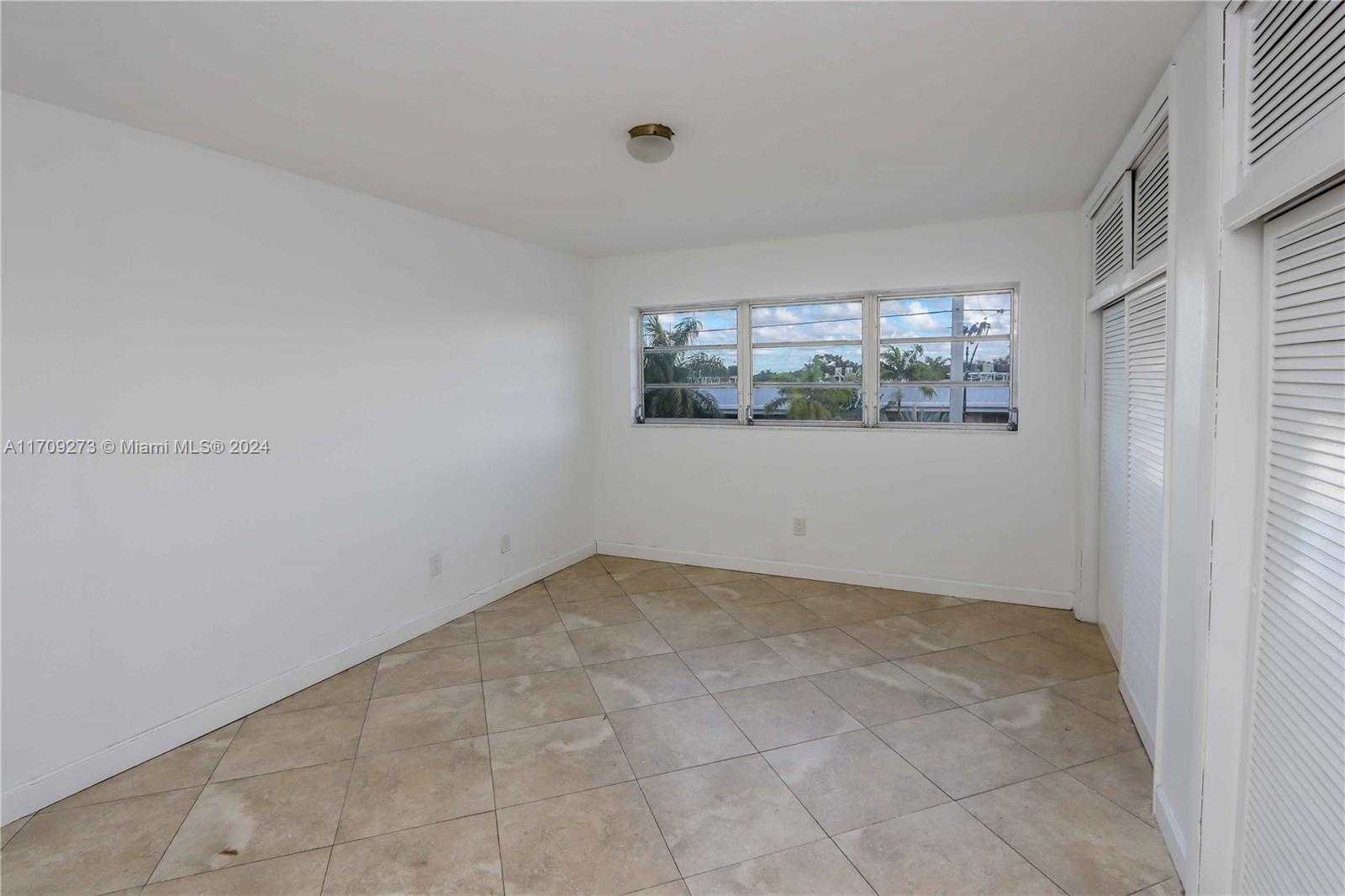 Small Image of 7410 SOUTH WEST 82ND ST #K405, Miami Number 22