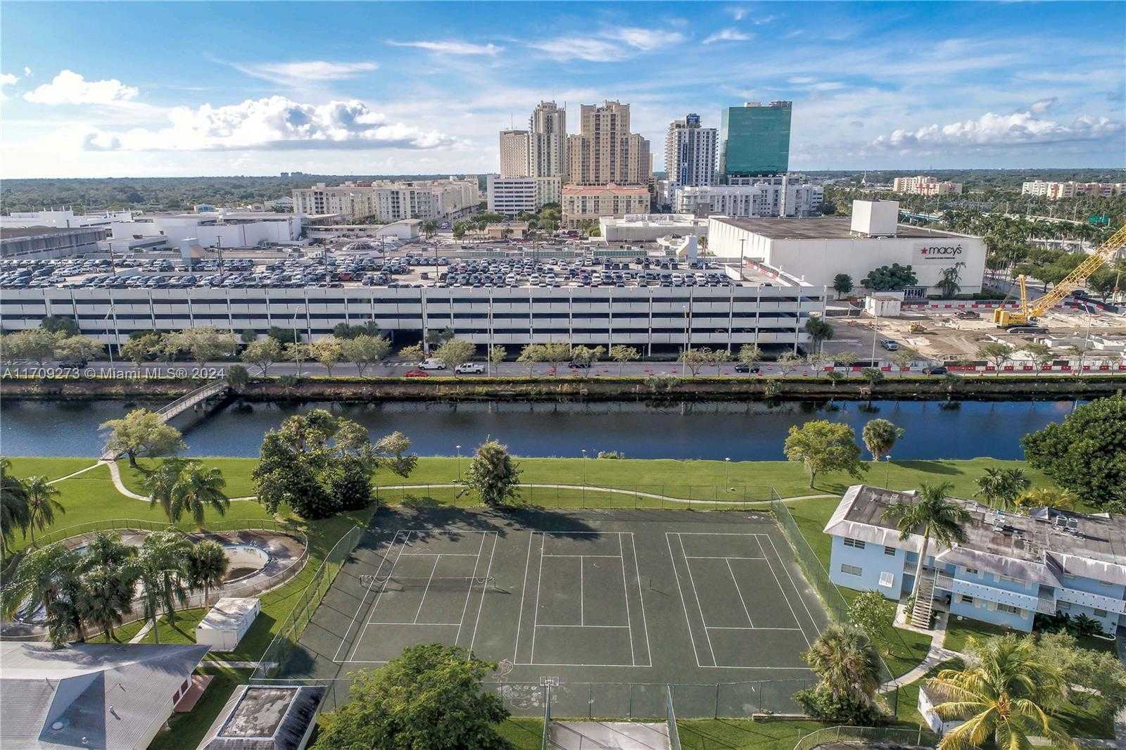 Small Image of 7410 SOUTH WEST 82ND ST #K405, Miami Number 3