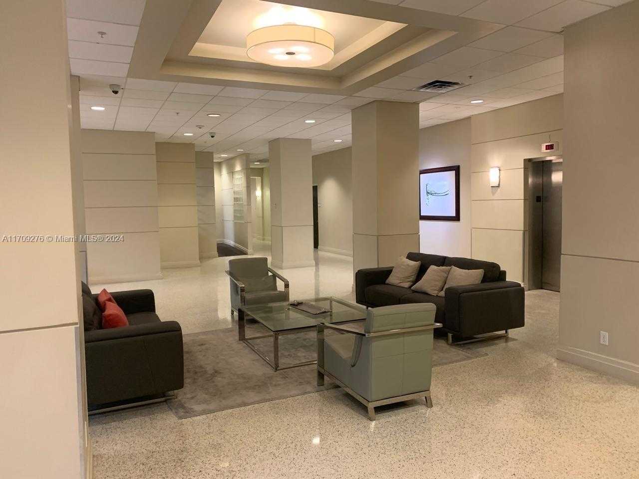 Small Image of 4001 SOUTH OCEAN DR #16G, Hollywood Number 9