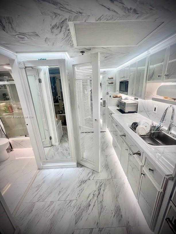 Small Image of 19201 COLLINS AVE #107, Sunny Isles Beach Number 2