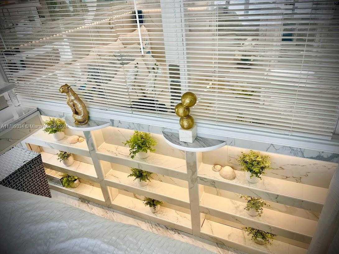 Small Image of 19201 COLLINS AVE #107, Sunny Isles Beach Number 27