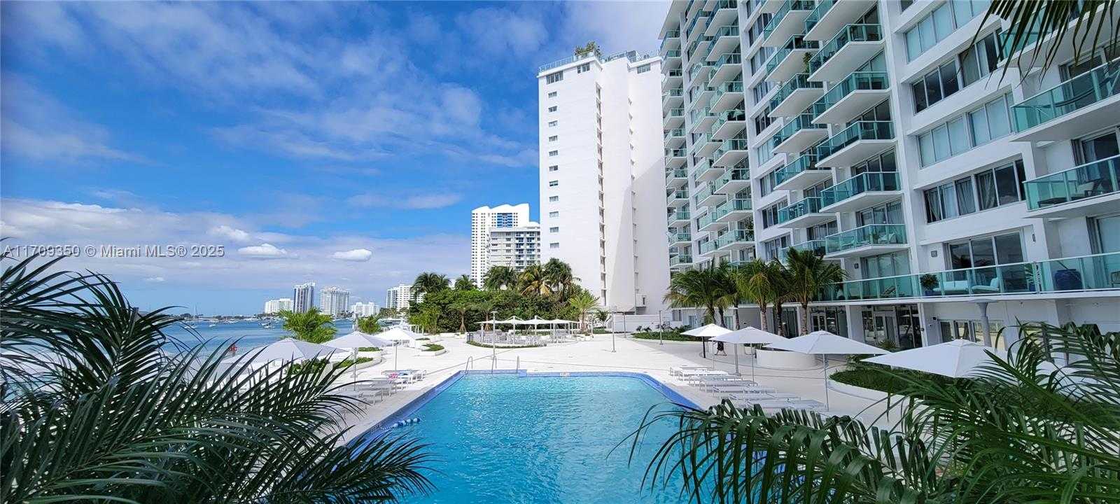 Small Image of 1000 WEST AVE #831, Miami Beach Number 13