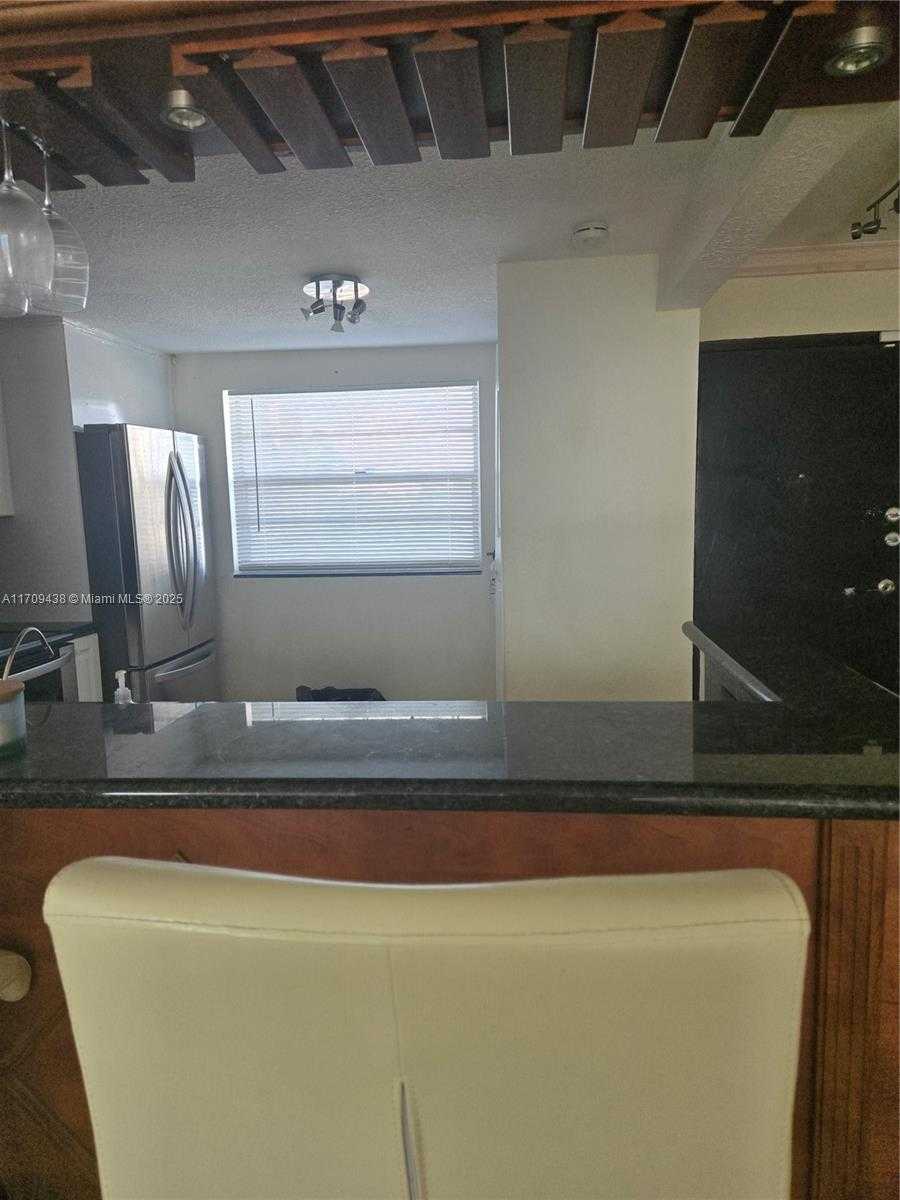 Small Image of 4000 NORTH EAST 169TH ST #401, North Miami Beach Number 10