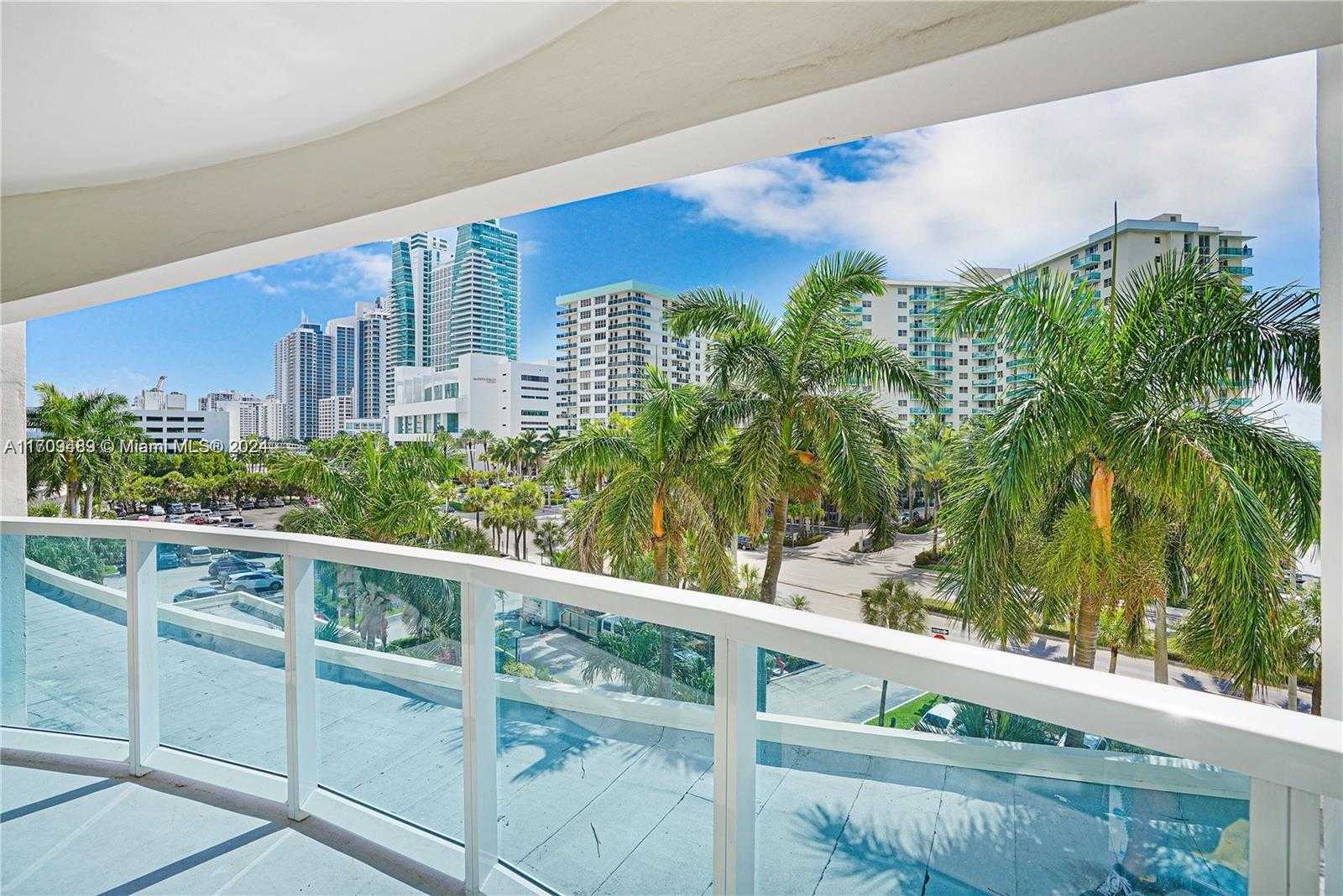 Small Image of 3800 SOUTH OCEAN DR #414, Hollywood Number 12