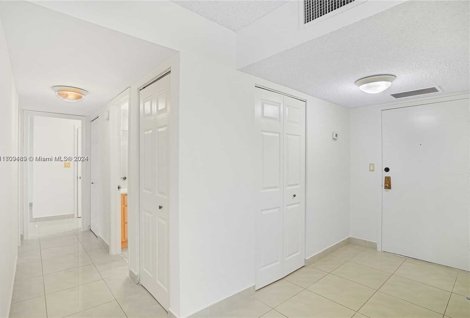 Small Image of 3800 SOUTH OCEAN DR #414, Hollywood Number 4