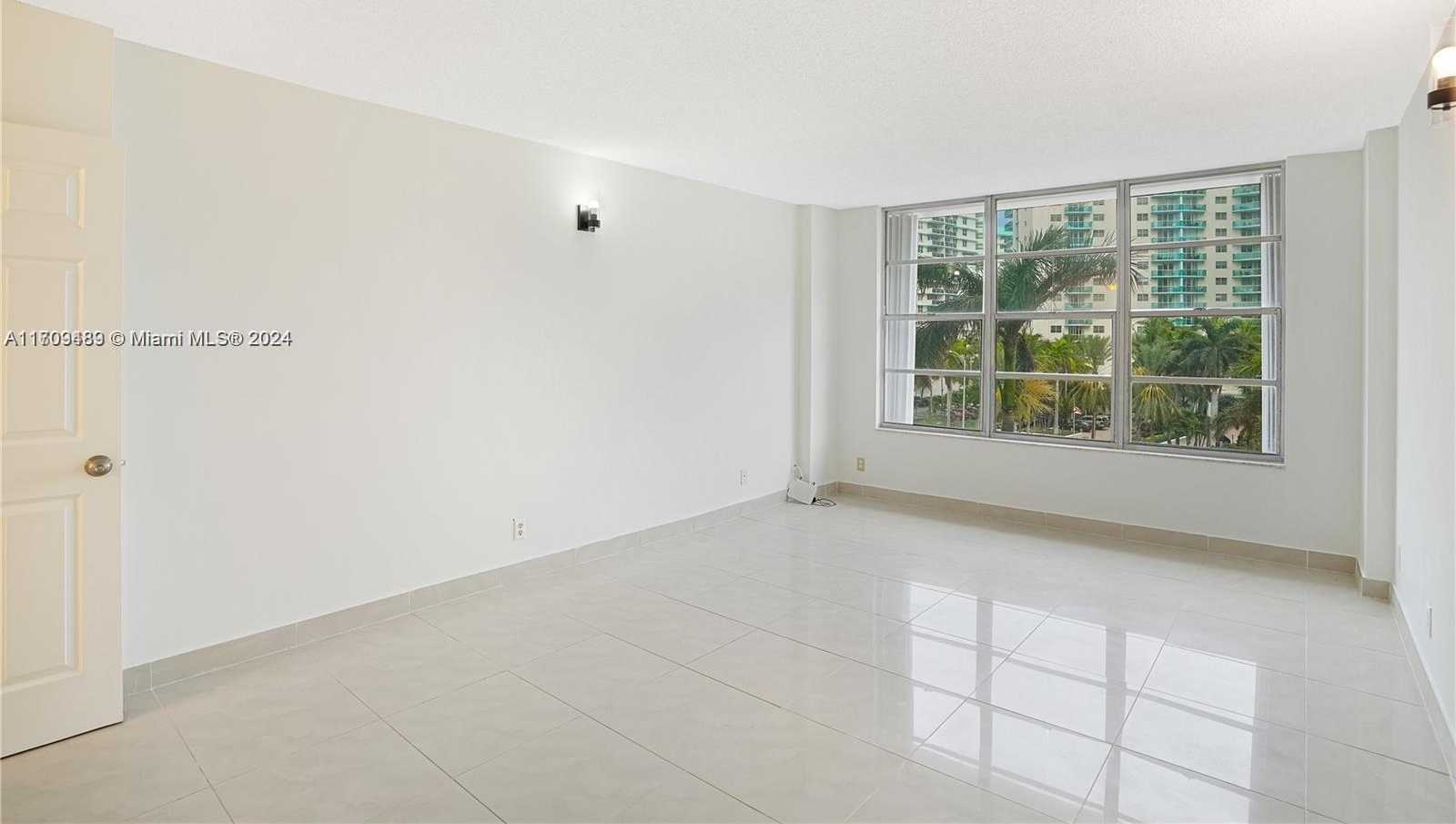 Small Image of 3800 SOUTH OCEAN DR #414, Hollywood Number 5