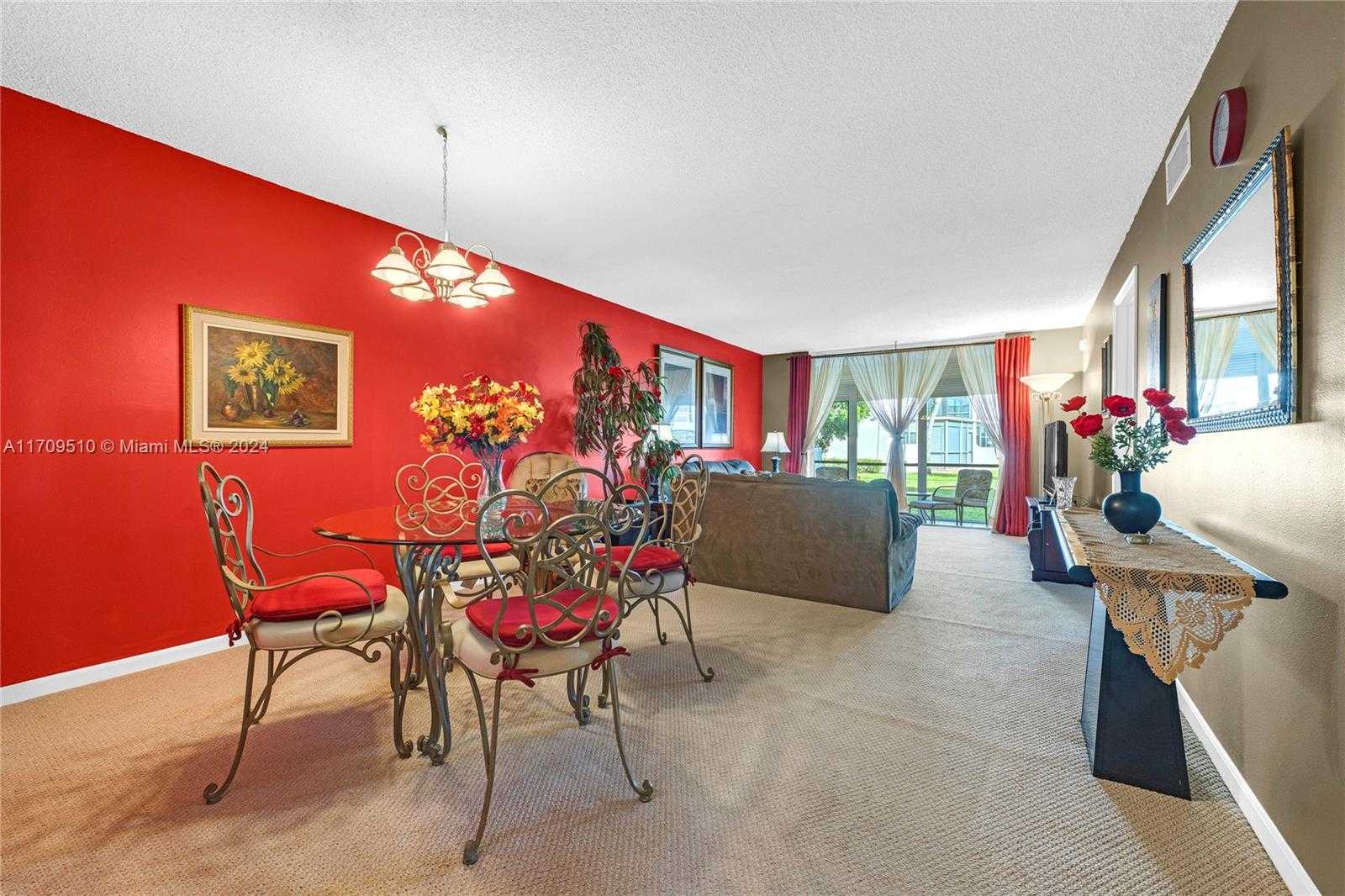Small Image of 9800 NORTH HOLLYBROOK LAKE DR #109, Pembroke Pines Number 16