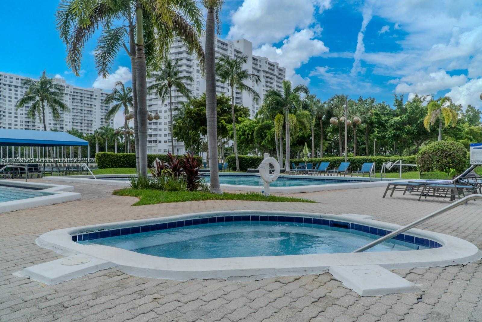 Small Image of 18181 NORTH EAST 31ST CT #1605, Aventura Number 22