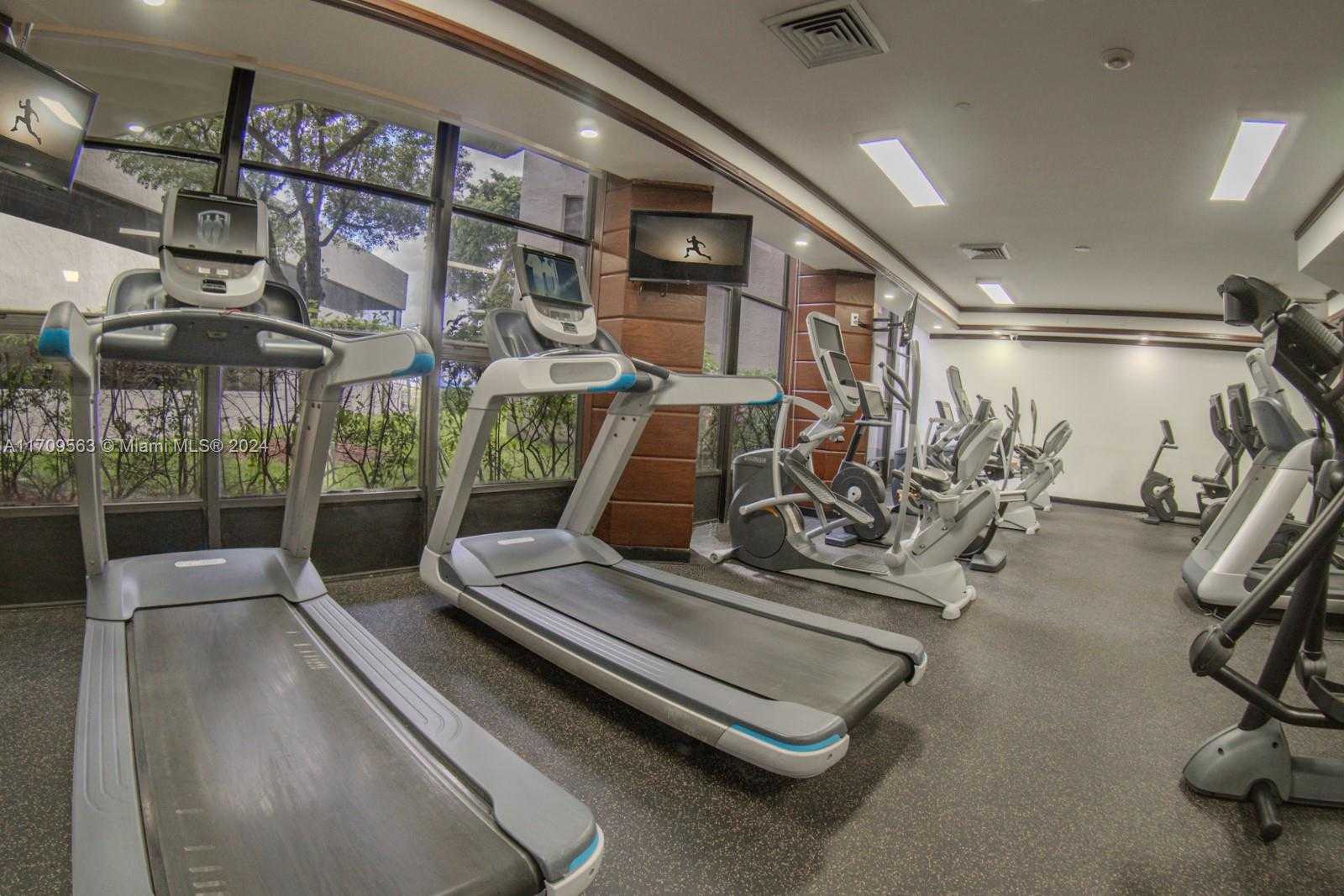 Small Image of 18181 NORTH EAST 31ST CT #1605, Aventura Number 27
