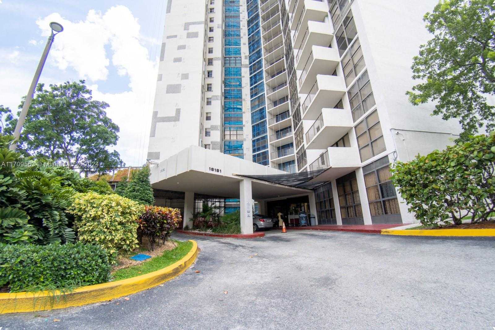 Small Image of 18181 NORTH EAST 31ST CT #1605, Aventura Number 36