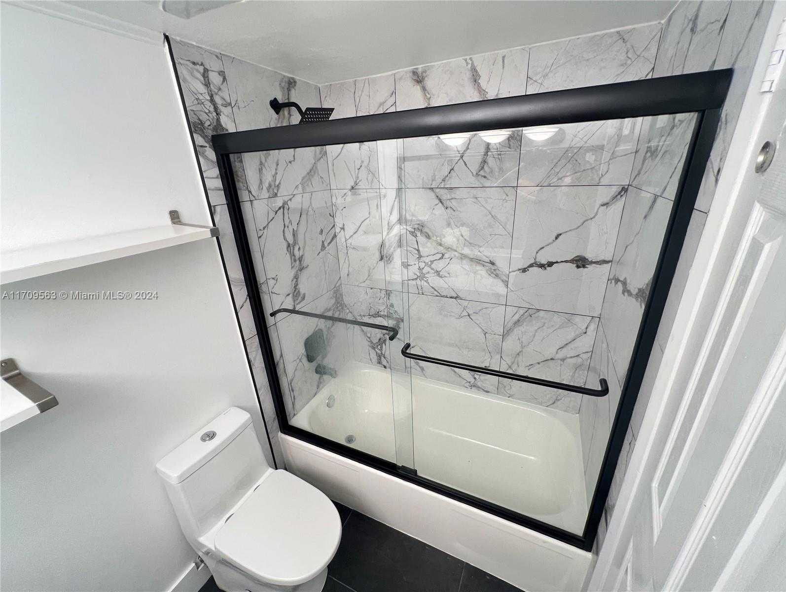 Small Image of 18181 NORTH EAST 31ST CT #1605, Aventura Number 5