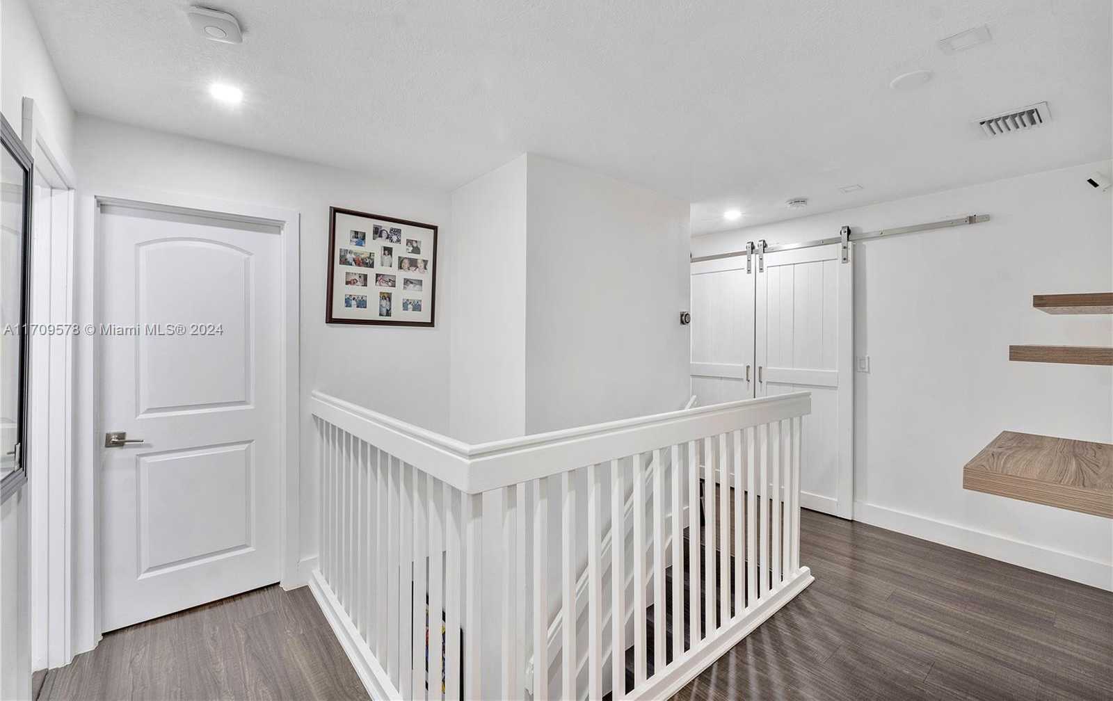 Small Image of 10307 SOUTH WEST 20TH ST, Miramar Number 11