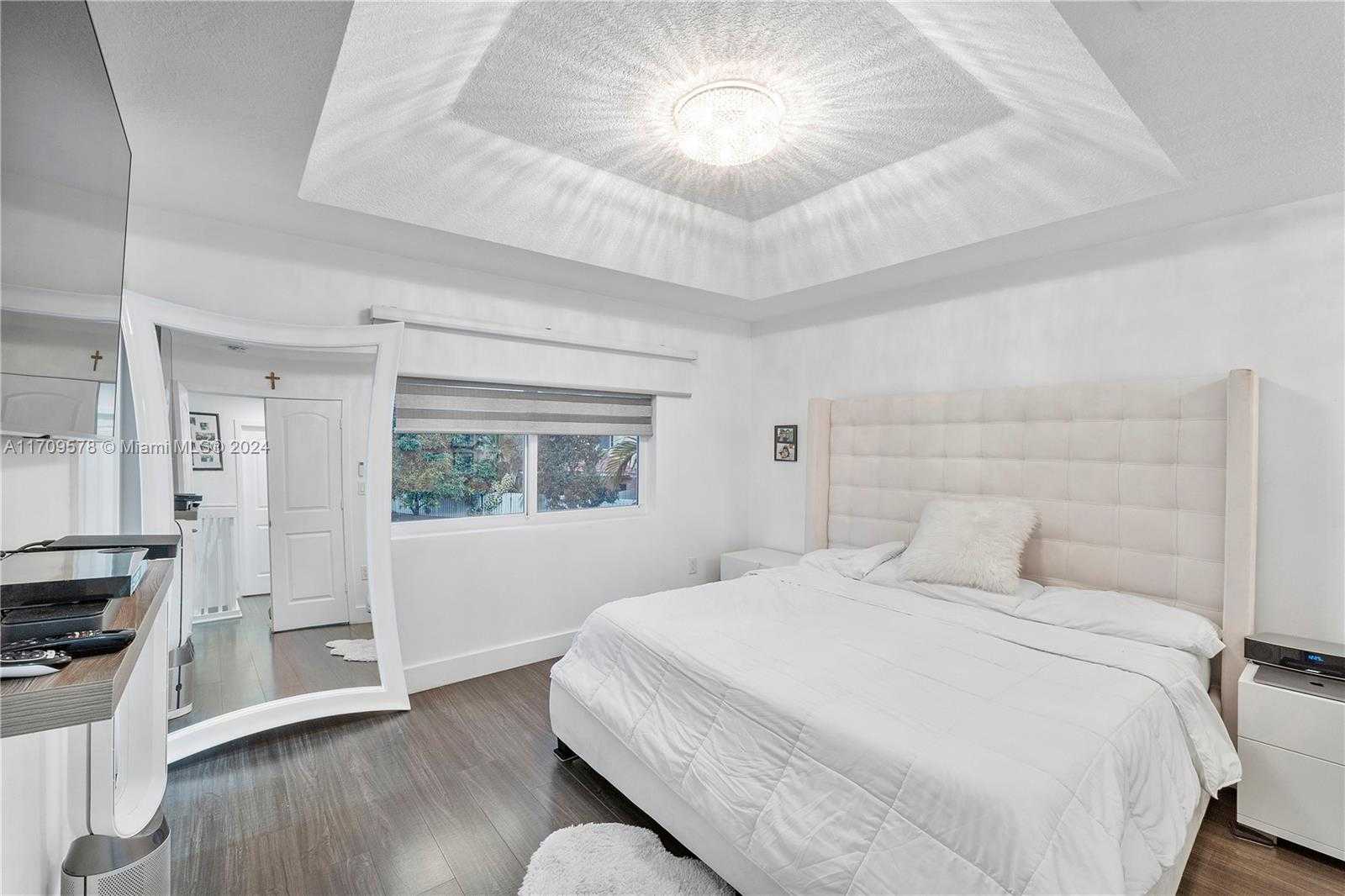 Small Image of 10307 SOUTH WEST 20TH ST, Miramar Number 14