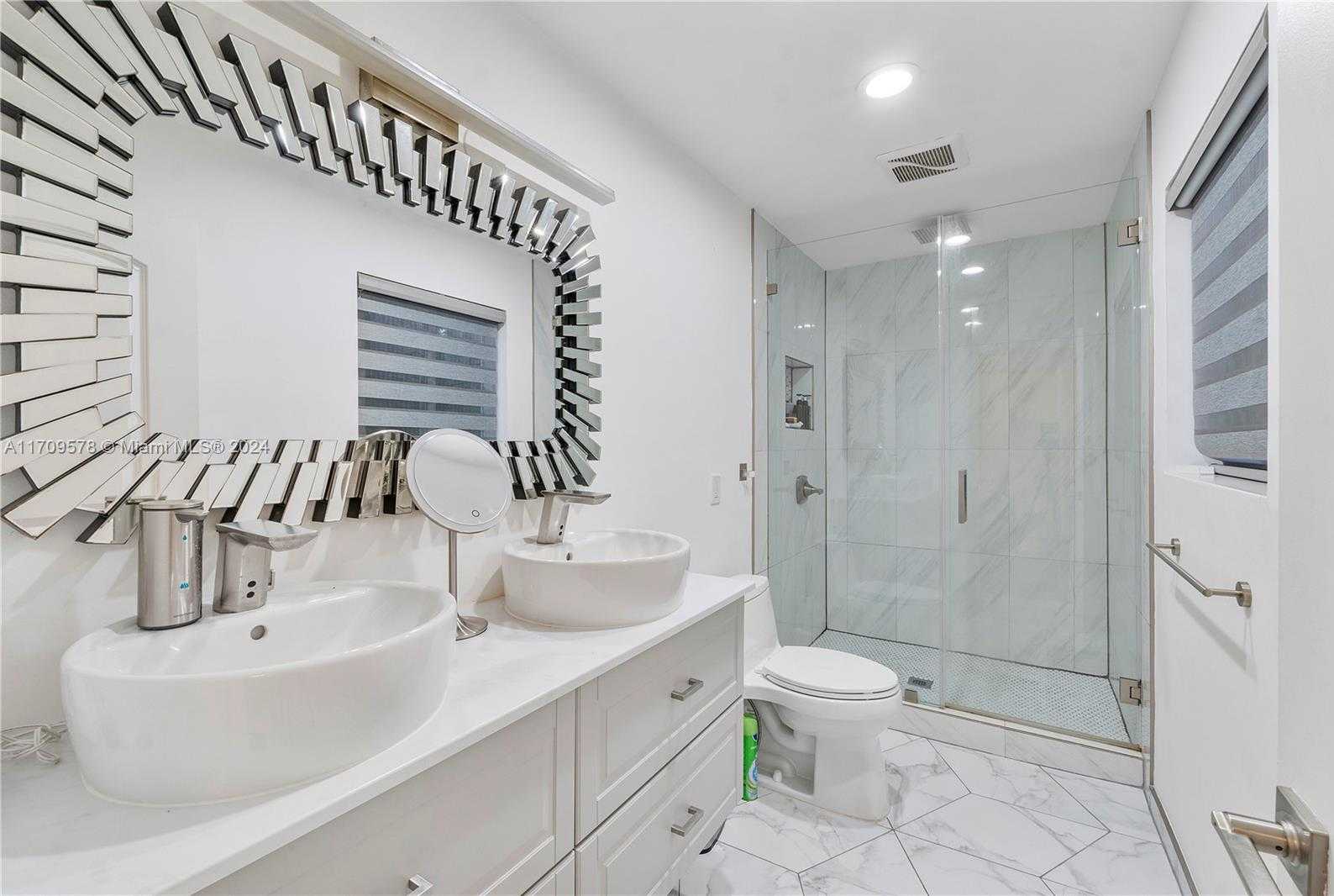 Small Image of 10307 SOUTH WEST 20TH ST, Miramar Number 16