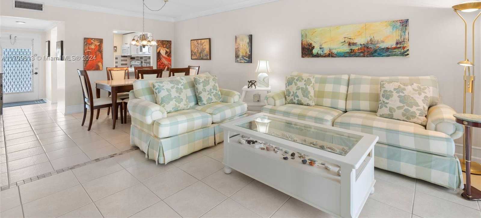 Small Image of 1045 COUNTRY CLUB DR #402, Margate Number 9