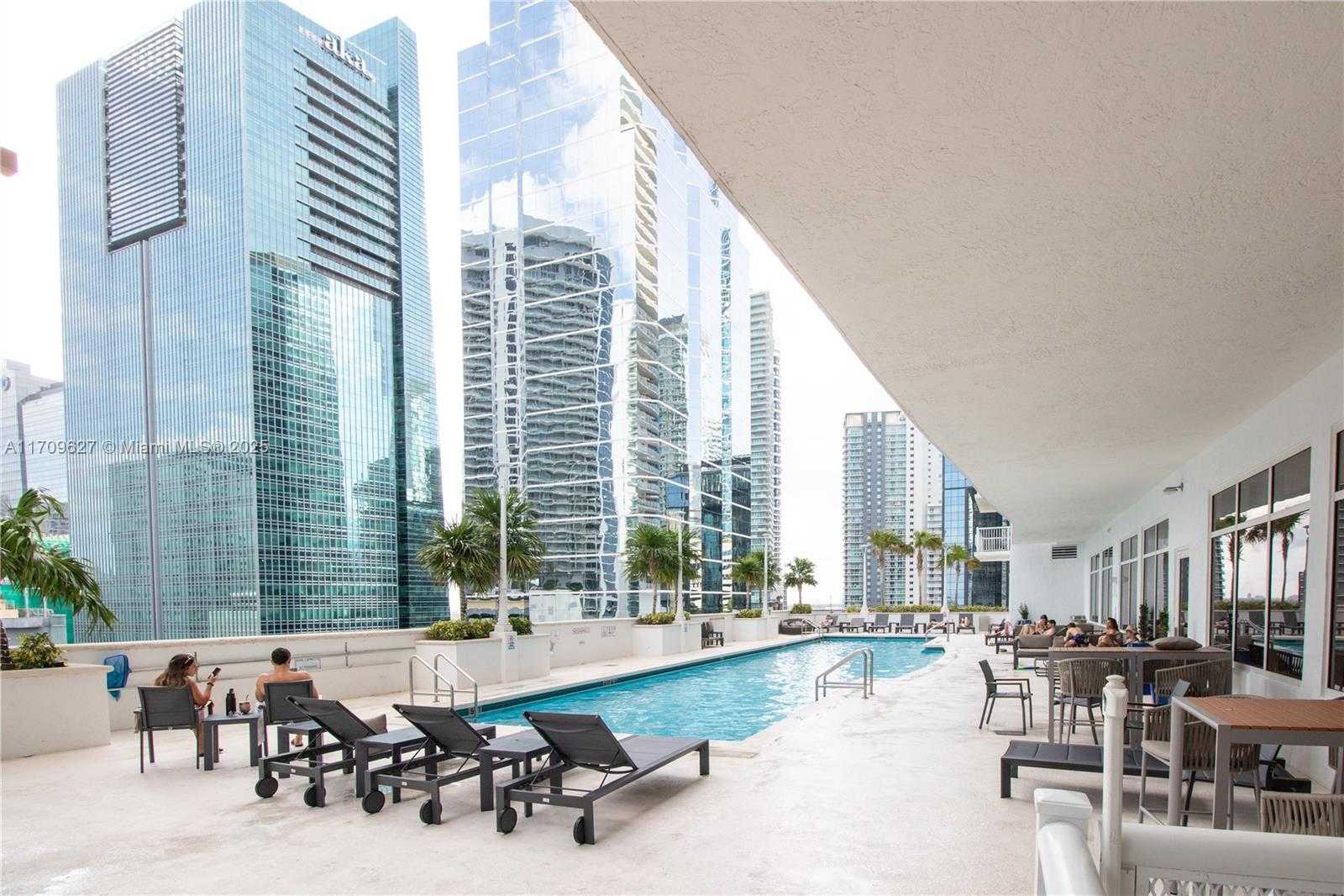 Small Image of 1200 BRICKELL BAY DR #1919, Miami Number 20
