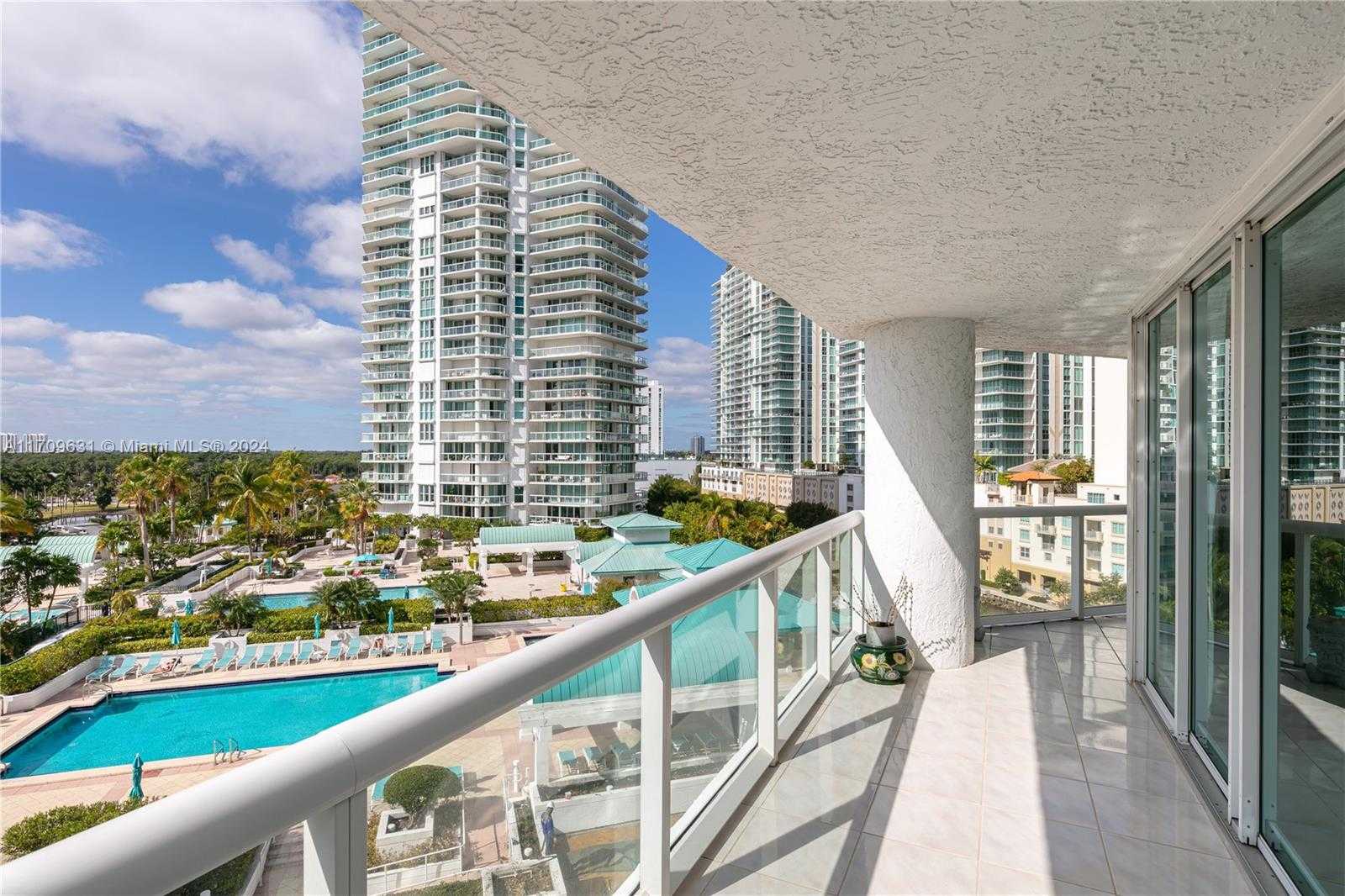 Small Image of 16400 COLLINS AVE #745, Sunny Isles Beach Number 10
