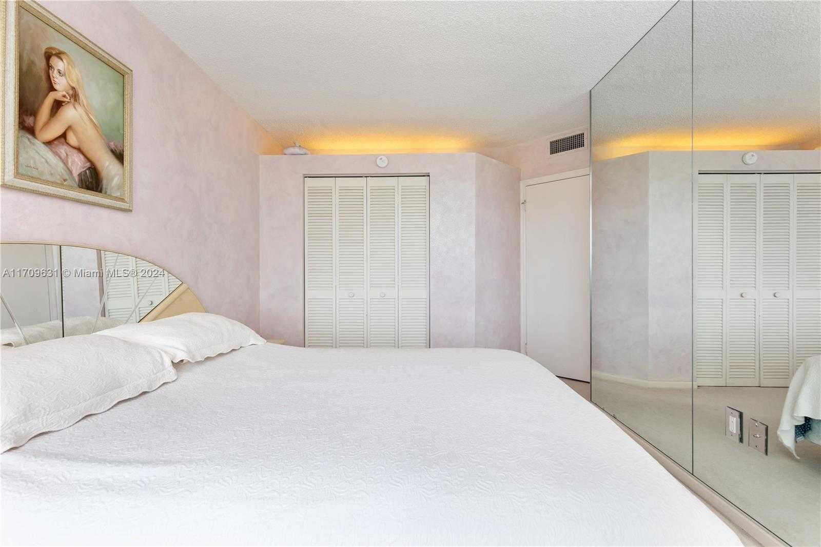 Small Image of 16400 COLLINS AVE #745, Sunny Isles Beach Number 32