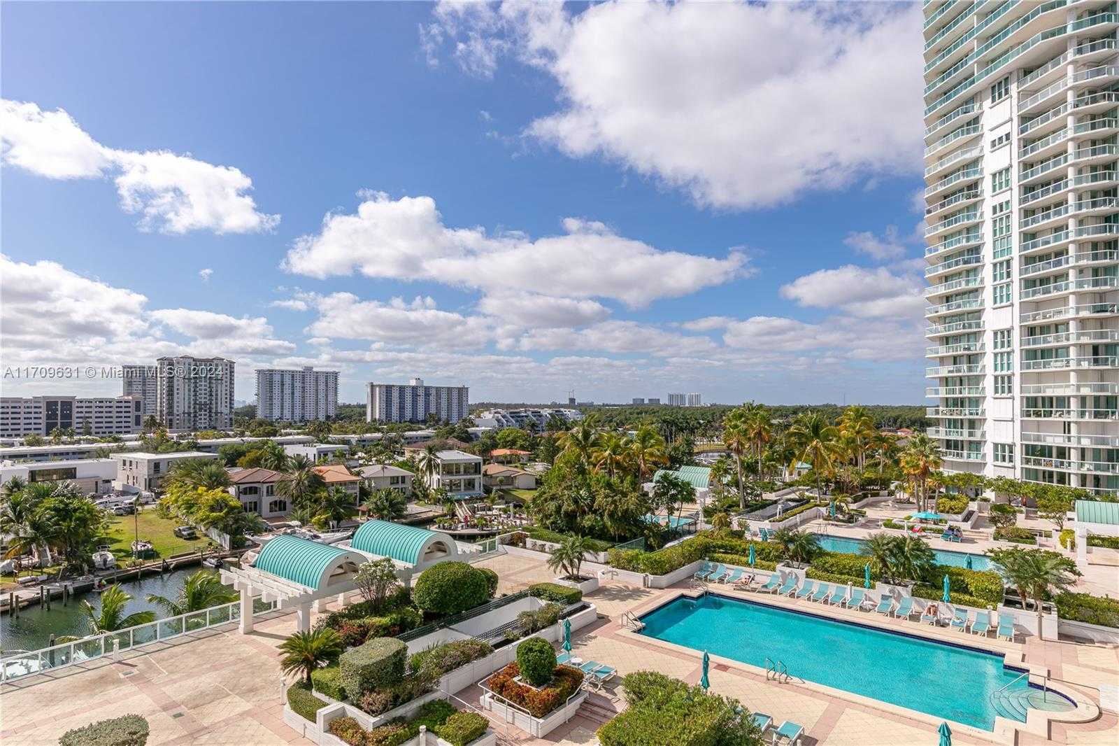 Small Image of 16400 COLLINS AVE #745, Sunny Isles Beach Number 5