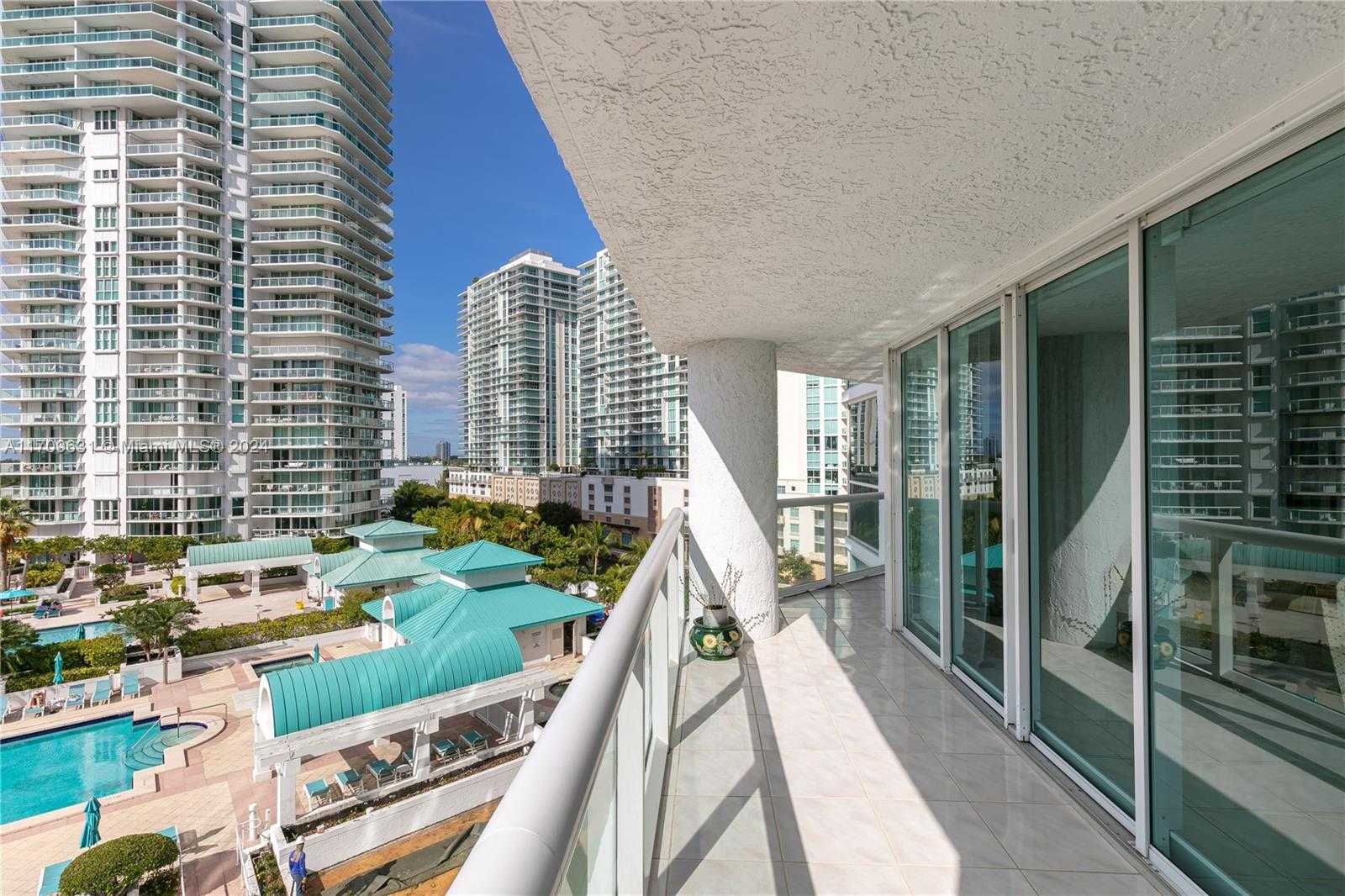 Small Image of 16400 COLLINS AVE #745, Sunny Isles Beach Number 9
