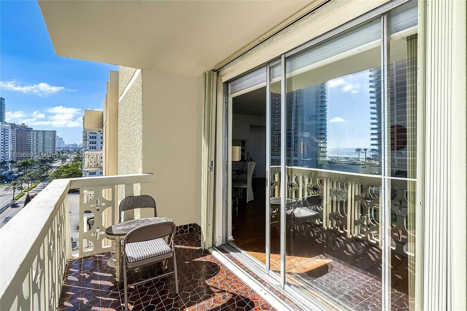 Small Image of 1825 SOUTH OCEAN DR #PH-1, Hallandale Beach Number 10