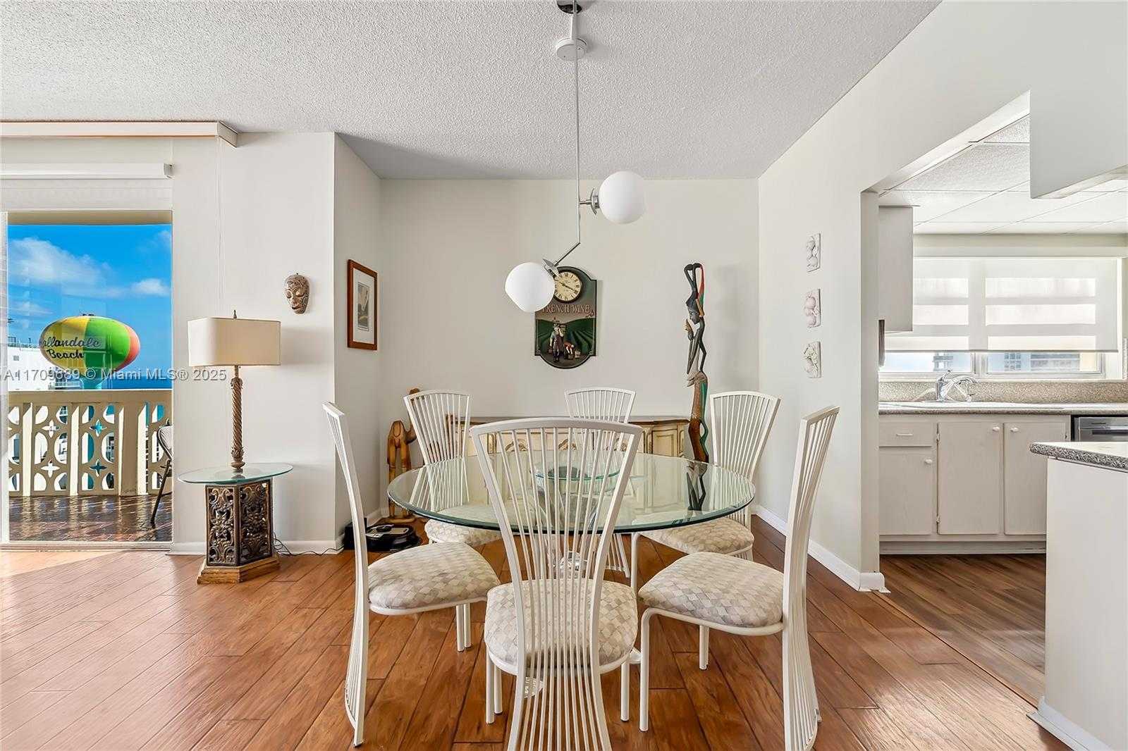 Small Image of 1825 SOUTH OCEAN DR #PH-1, Hallandale Beach Number 4