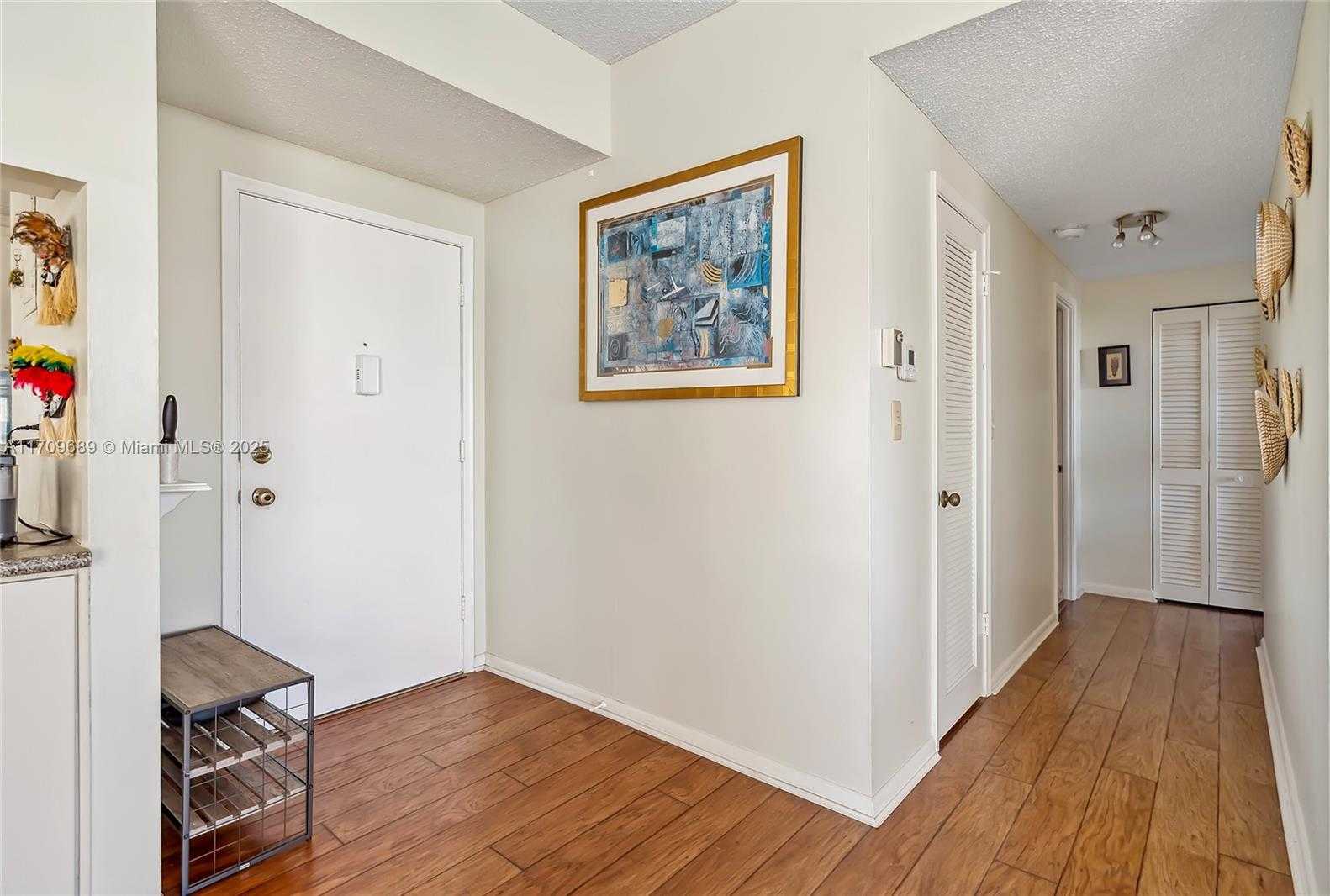Small Image of 1825 SOUTH OCEAN DR #PH-1, Hallandale Beach Number 6