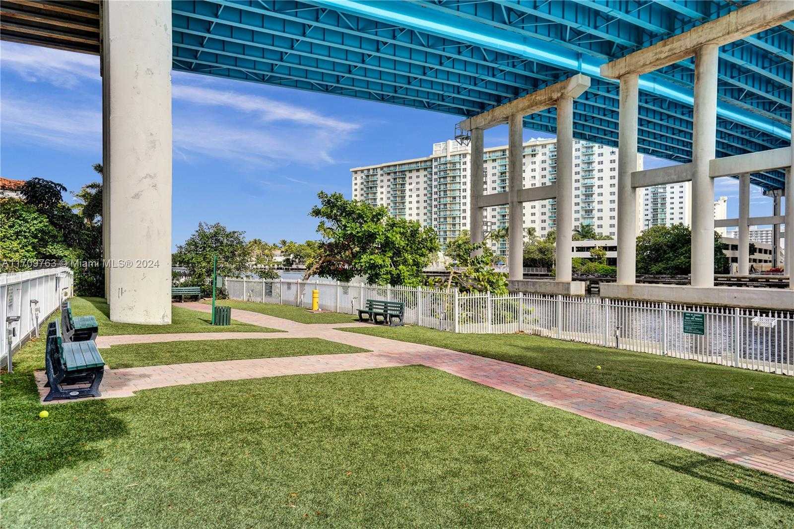 Small Image of 19101 NORTH EAST 36TH CT #902, Aventura Number 26