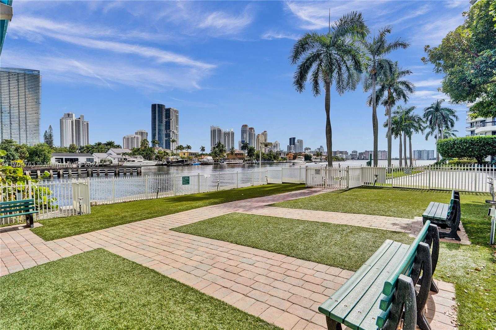 Small Image of 19101 NORTH EAST 36TH CT #902, Aventura Number 27