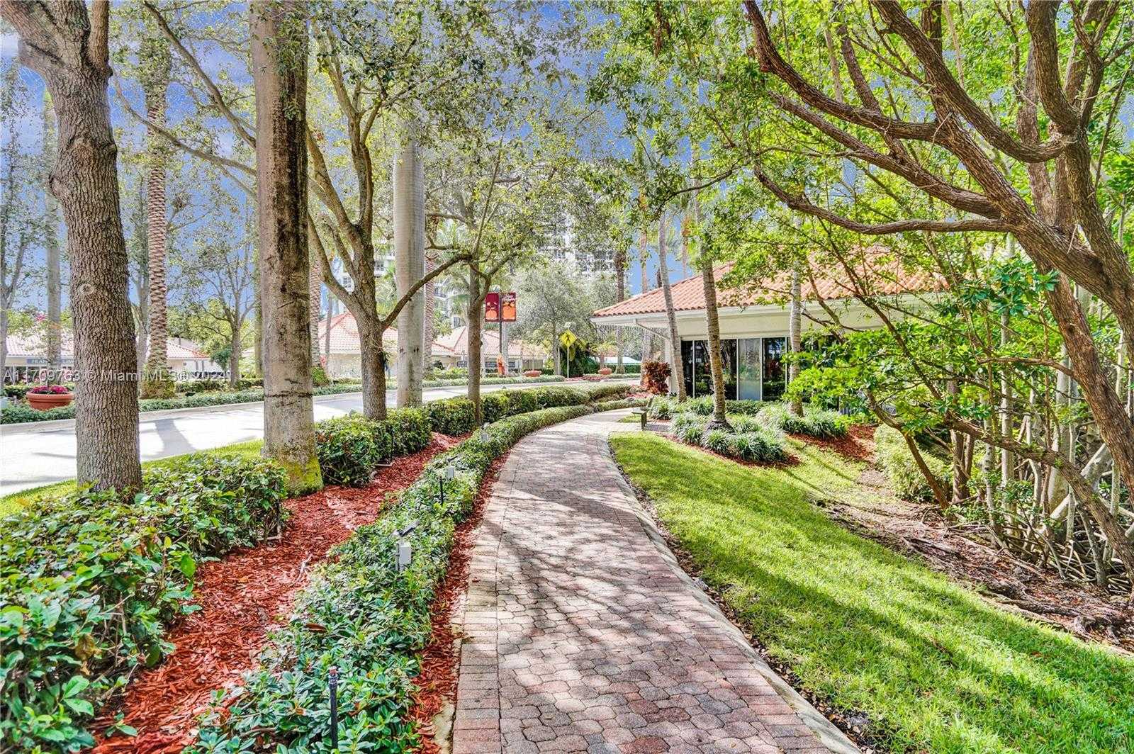 Small Image of 19101 NORTH EAST 36TH CT #902, Aventura Number 31