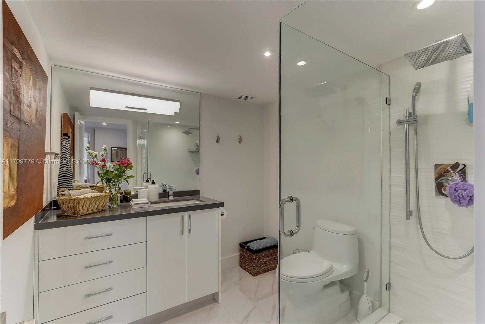 Small Image of 1912 SOUTH OCEAN DR #17A, Hallandale Beach Number 17