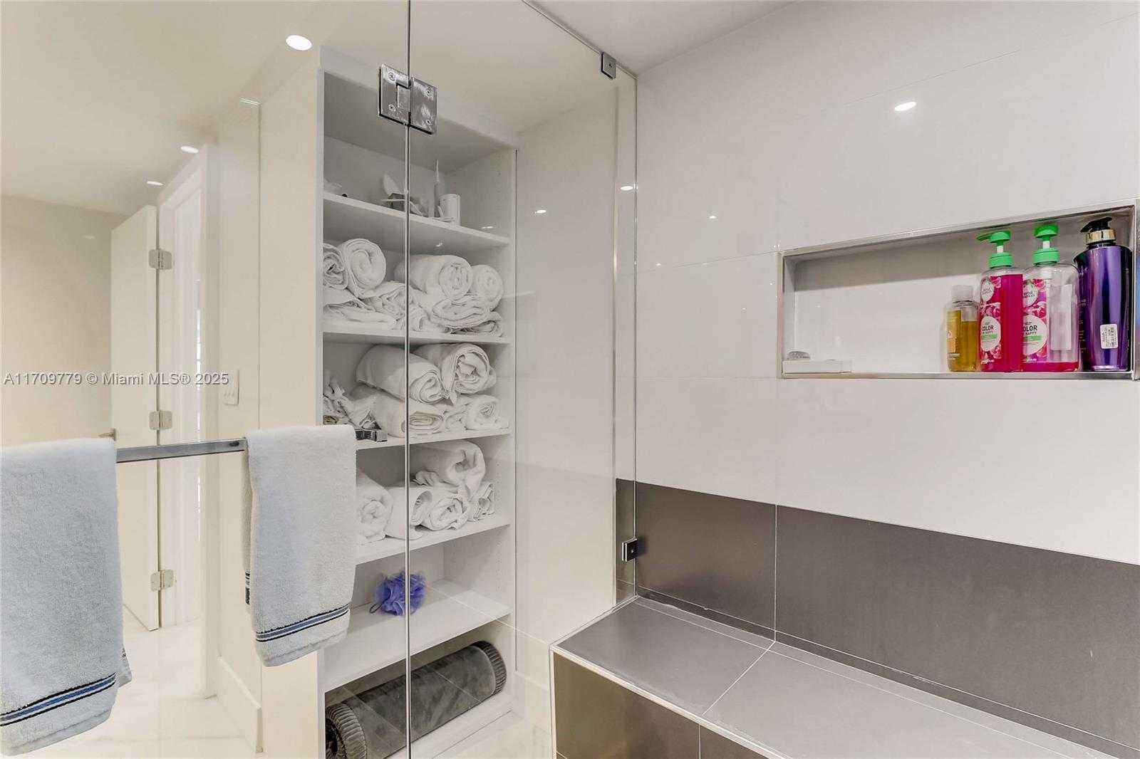 Small Image of 1912 SOUTH OCEAN DR #17A, Hallandale Beach Number 29