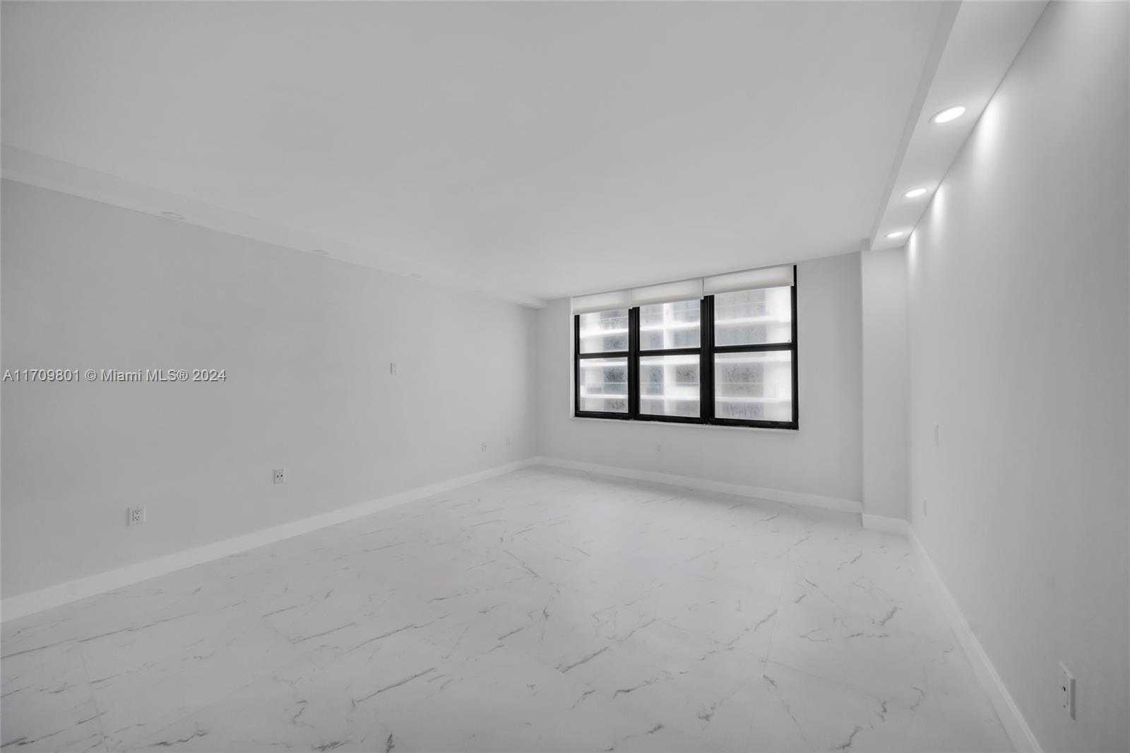 Small Image of 9801 COLLINS AVE #15X, Bal Harbour Number 15