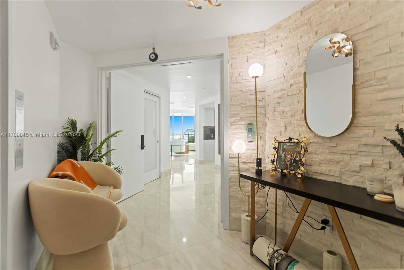 Small Image of 1331 BRICKELL BAY DR #1011, Miami Number 3