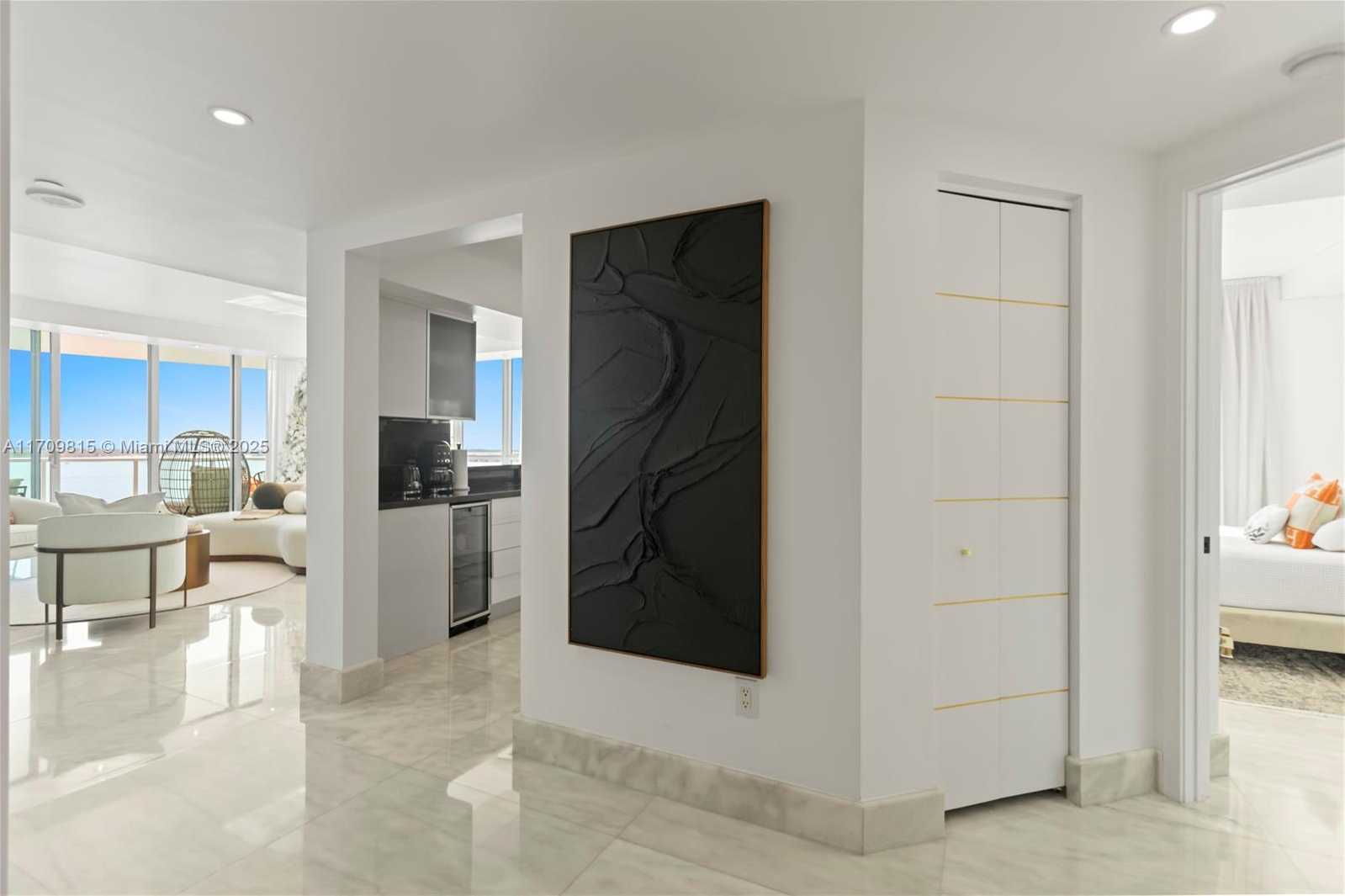 Small Image of 1331 BRICKELL BAY DR #1011, Miami Number 5