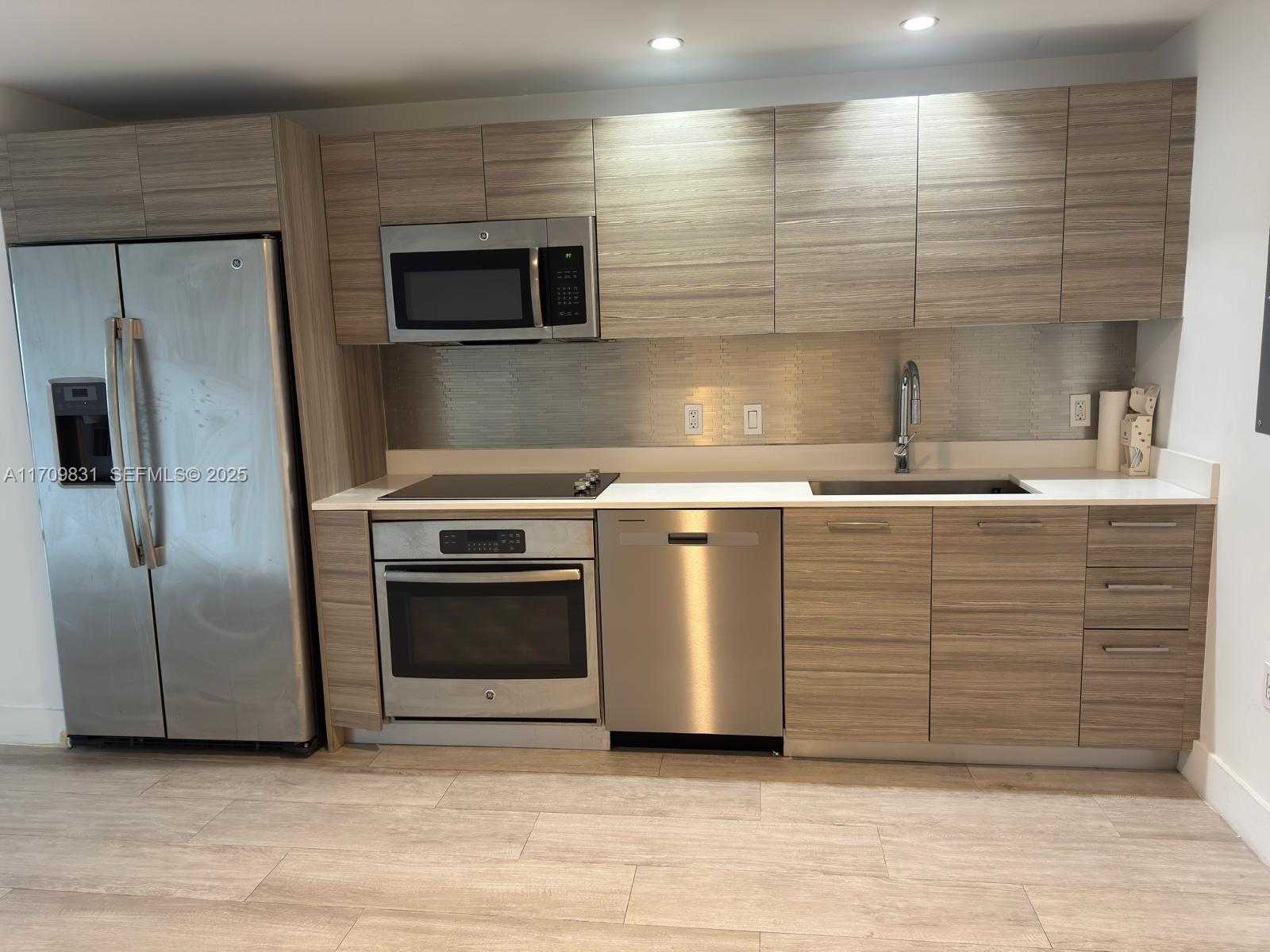 Imagen de Pequeño Objeto