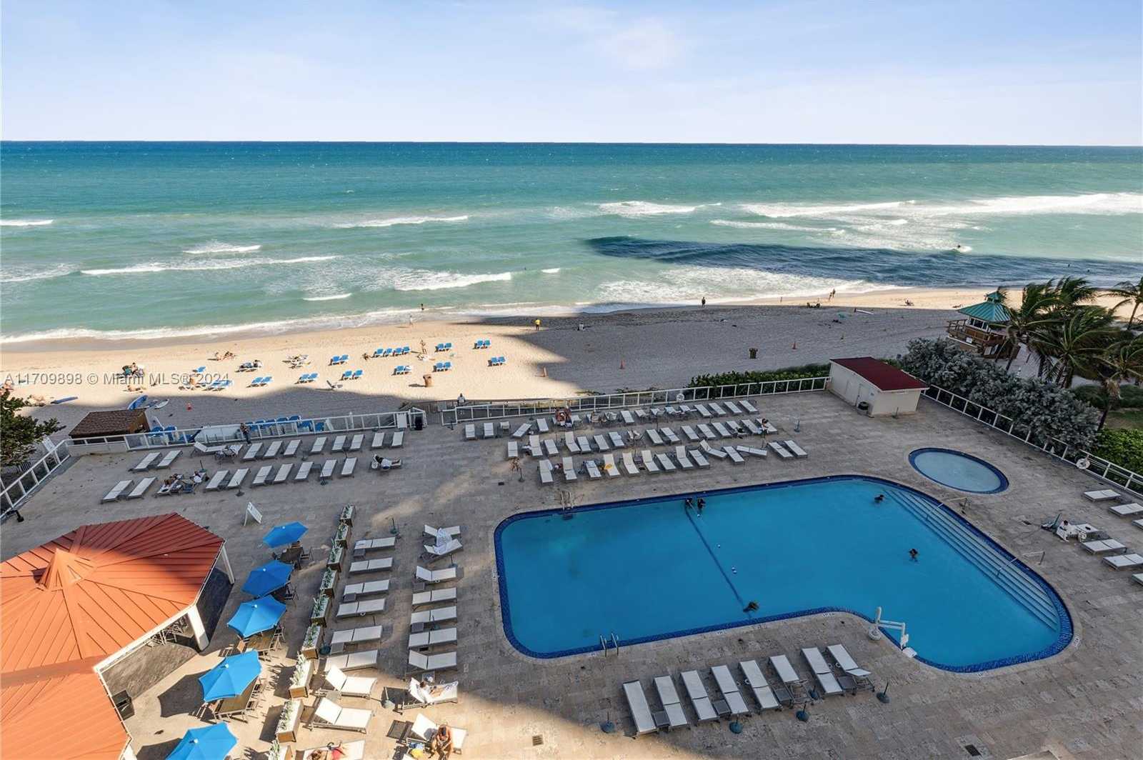 Small Image of 19201 COLLINS AVE #612, Sunny Isles Beach Number 3