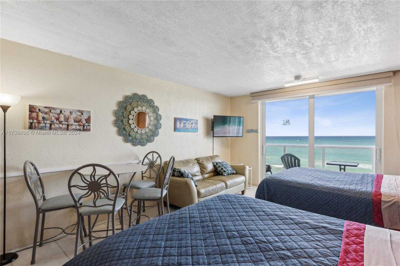 Small Image of 19201 COLLINS AVE #612, Sunny Isles Beach Number 6