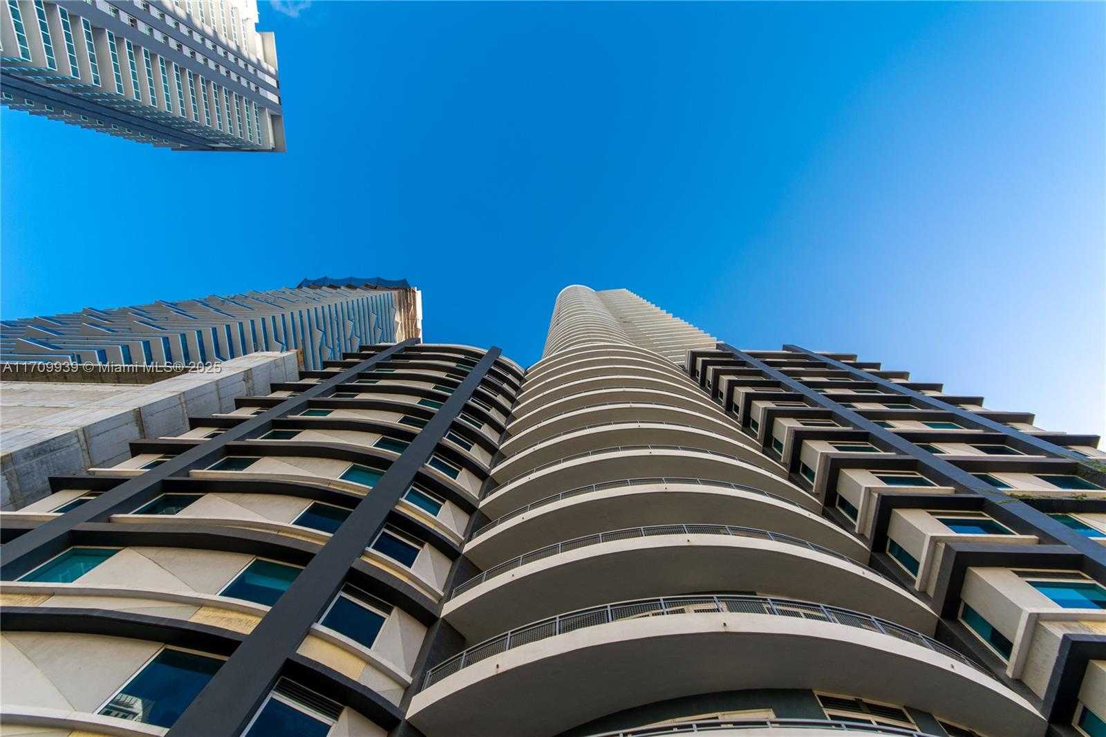 Small Image of 60 SOUTH WEST 13TH ST #3805, Miami Number 15