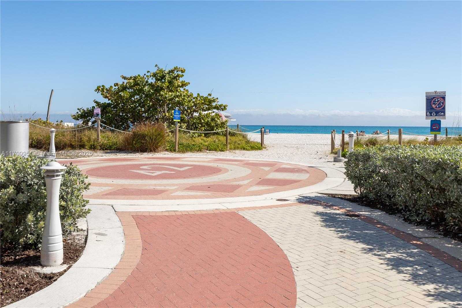 Small Image of 4130 COLLINS AVE #703, Miami Beach Number 14
