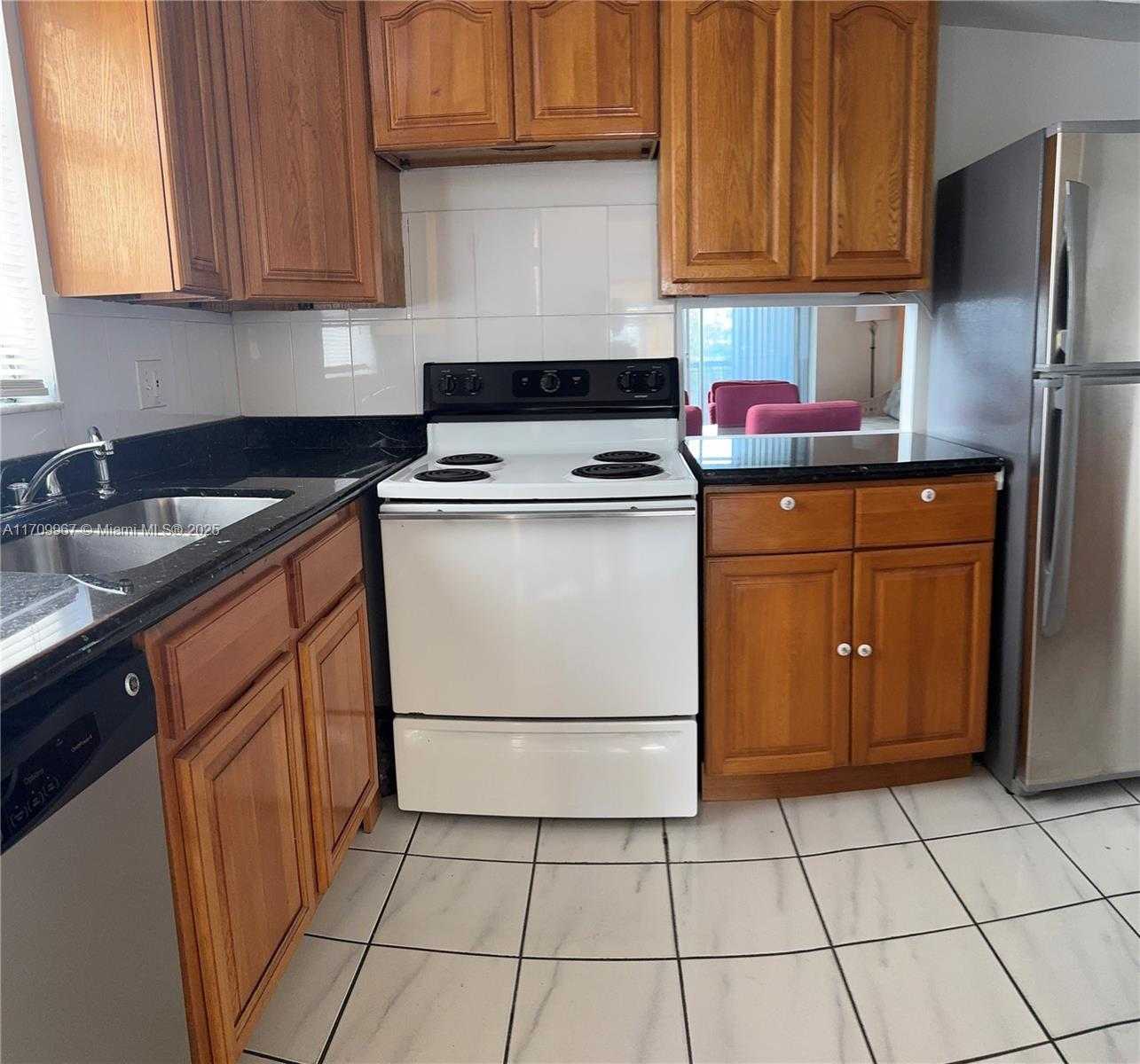 Small Image of 16400 NORTH EAST 17TH AVE #707, North Miami Beach Number 11