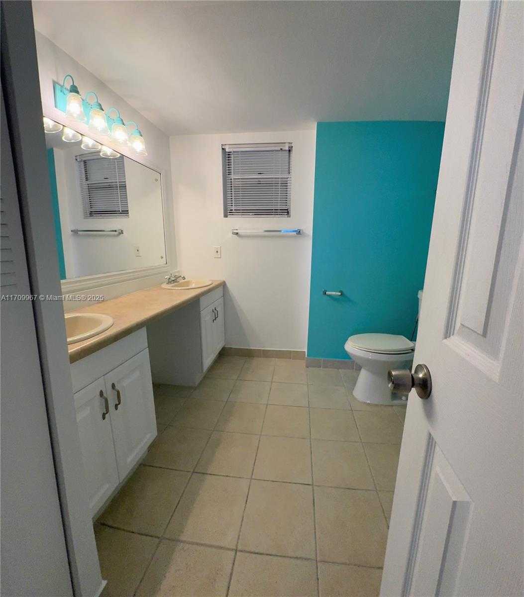 Small Image of 16400 NORTH EAST 17TH AVE #707, North Miami Beach Number 40