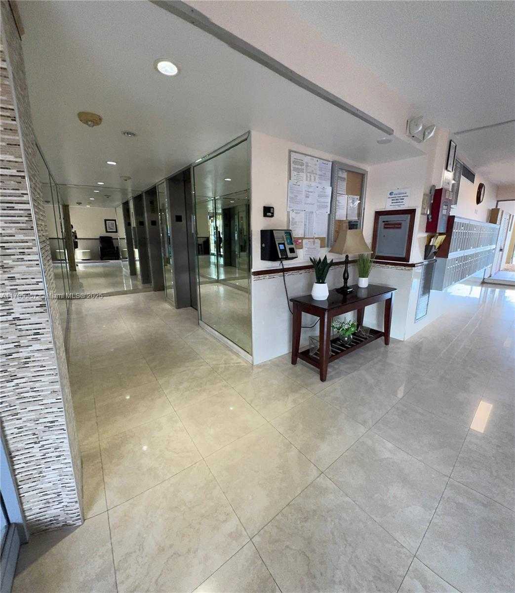 Small Image of 16400 NORTH EAST 17TH AVE #707, North Miami Beach Number 8