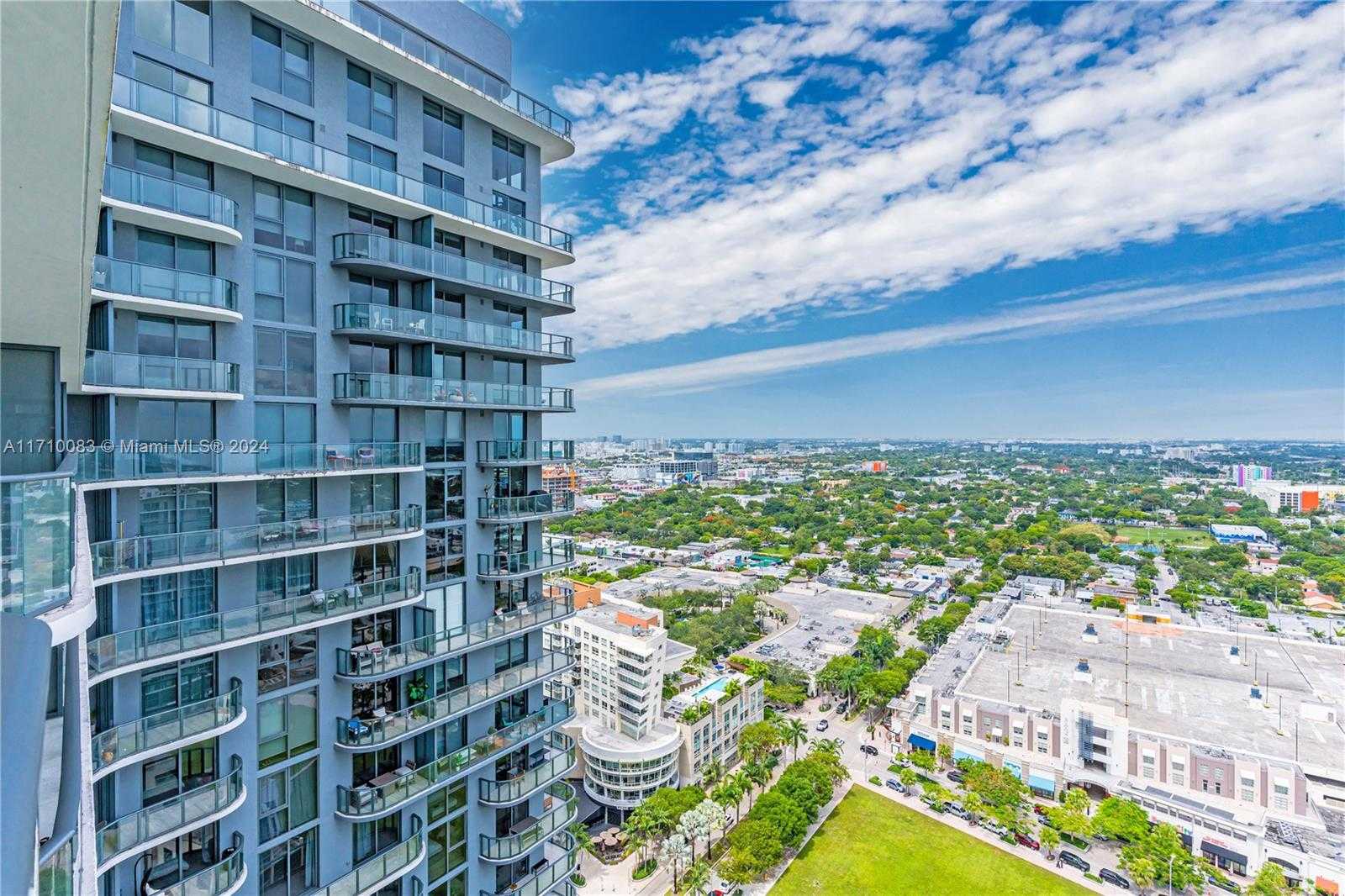 Small Image of 121 NORTH EAST 34TH ST #2810, Miami Number 12