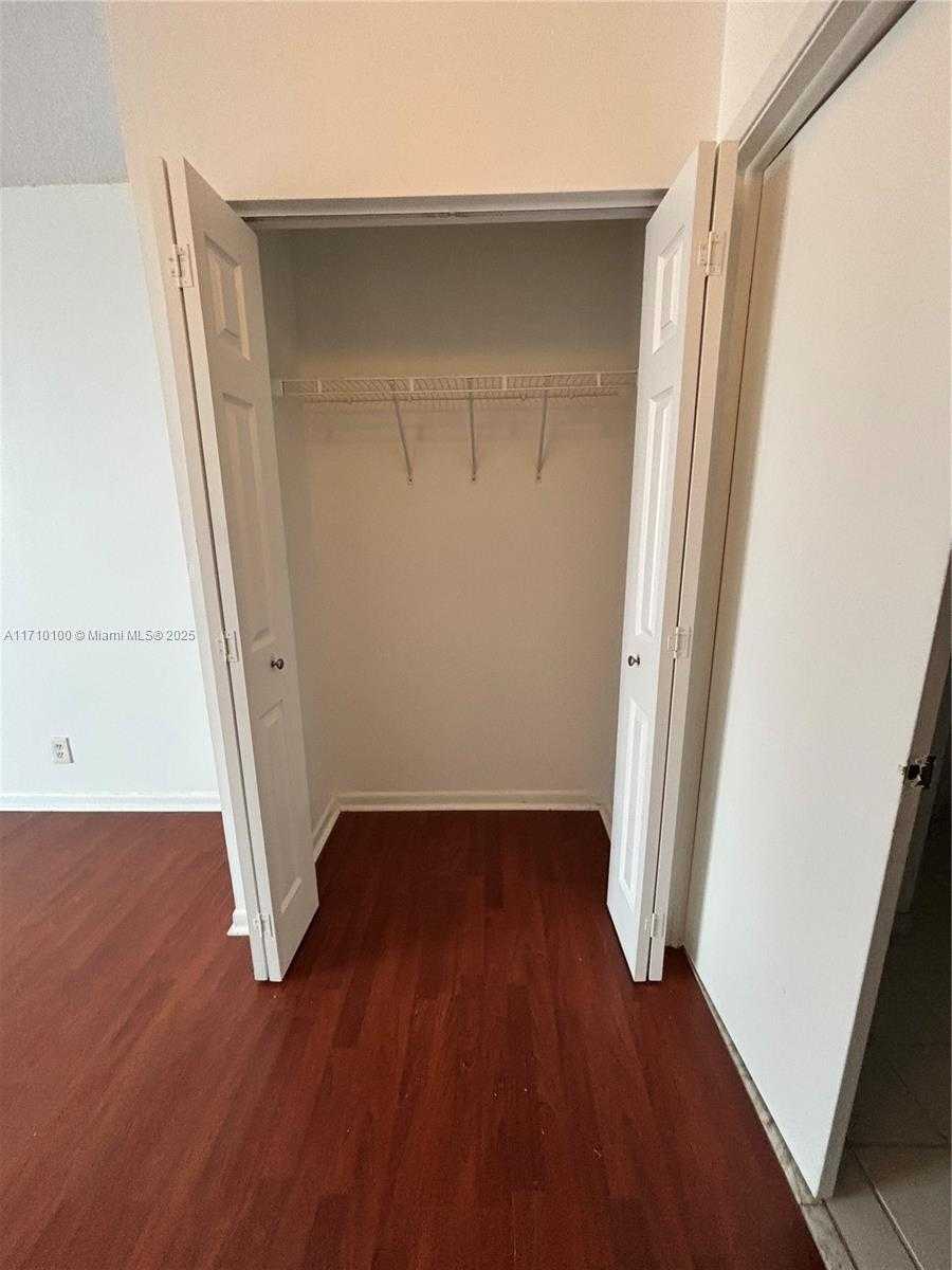 Small Image of 3300 NORTH EAST 192ND ST #1814, Aventura Number 26