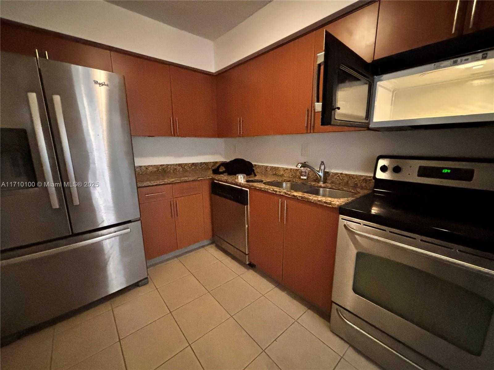 Small Image of 3300 NORTH EAST 192ND ST #1814, Aventura Number 33