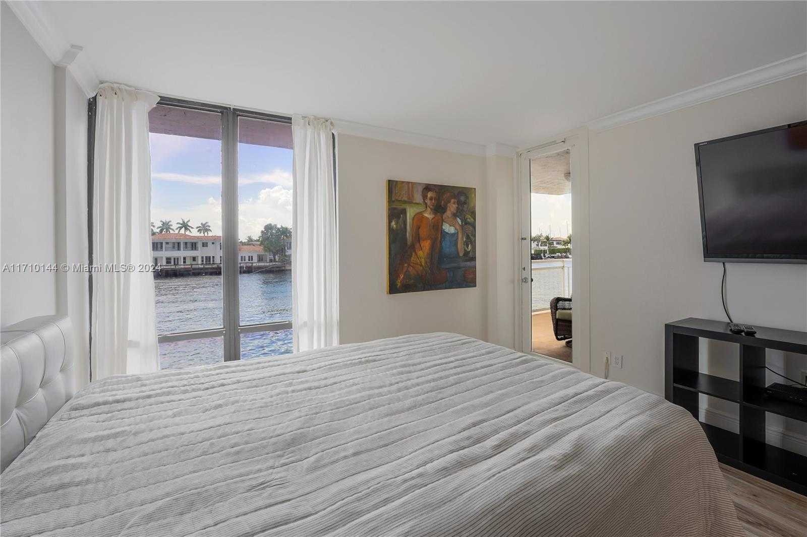 Small Image of 1600 SOUTH OCEAN DR #2F, Hollywood Number 14