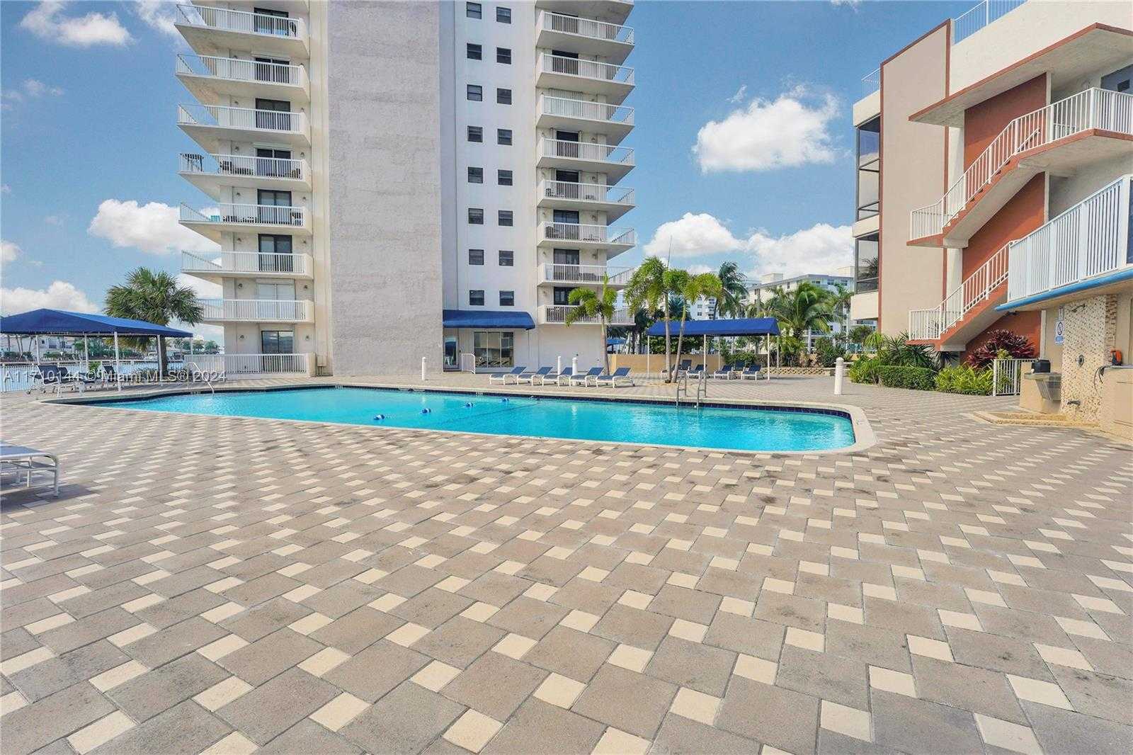 Small Image of 1600 SOUTH OCEAN DR #2F, Hollywood Number 25